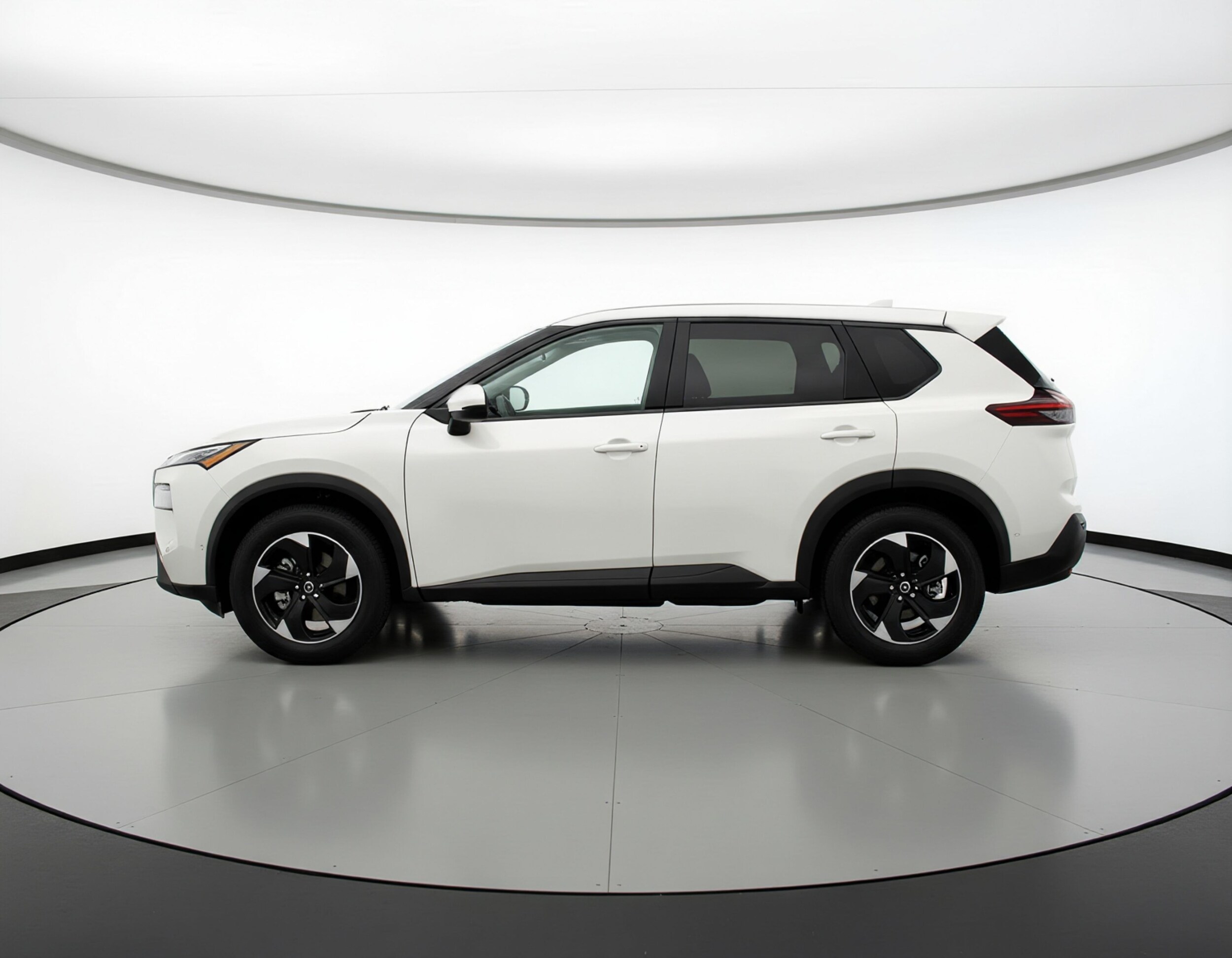 Thumbnail: 2025 Nissan Rogue - 4