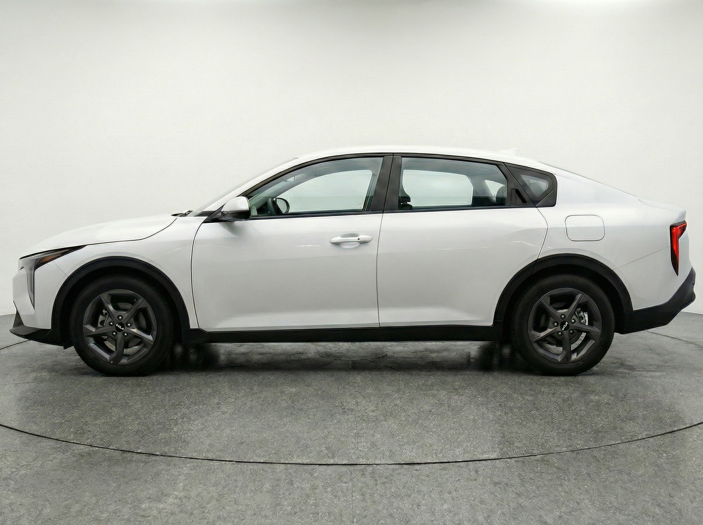 Thumbnail: 2025 Kia K4 - 5