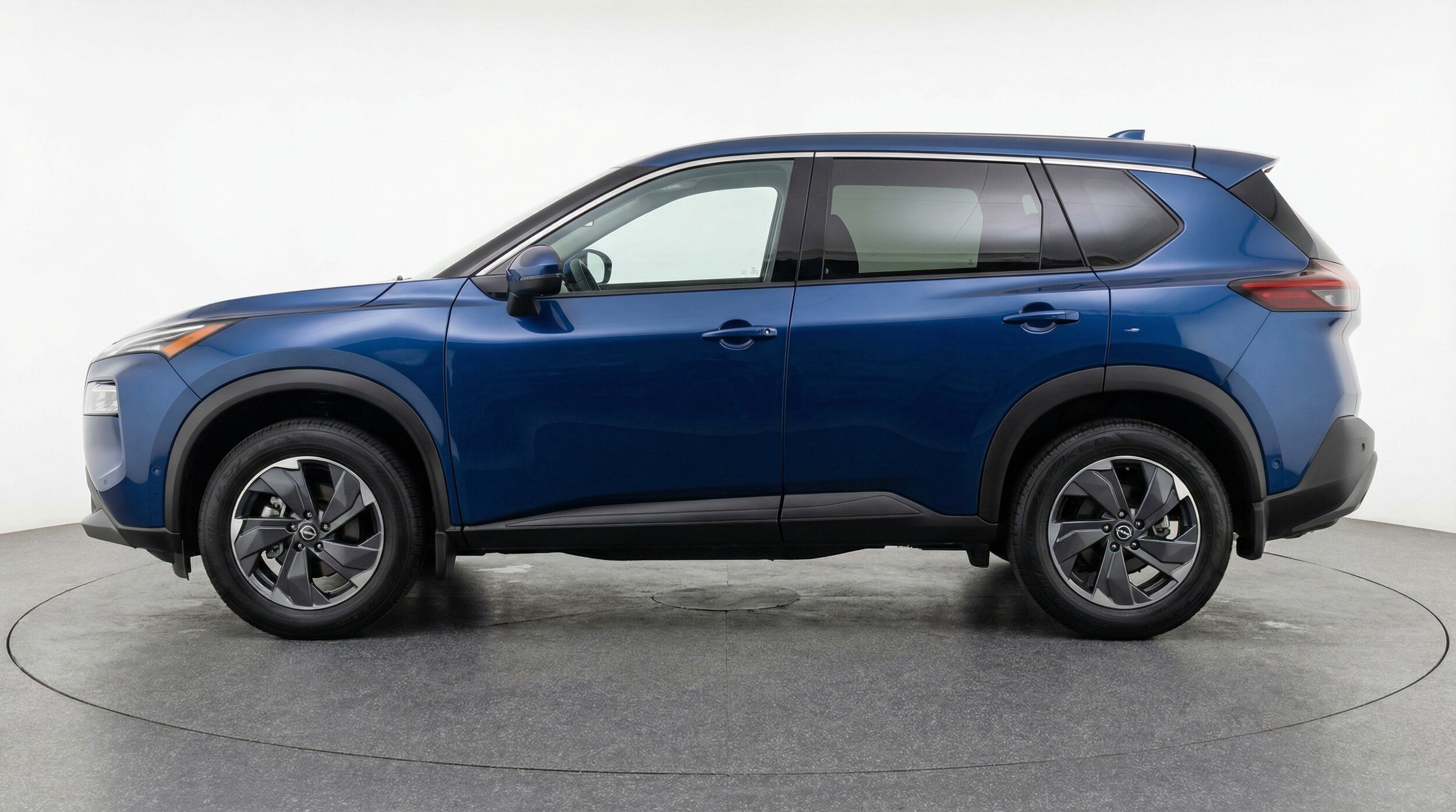 Thumbnail: 2025 Nissan Rogue - 4