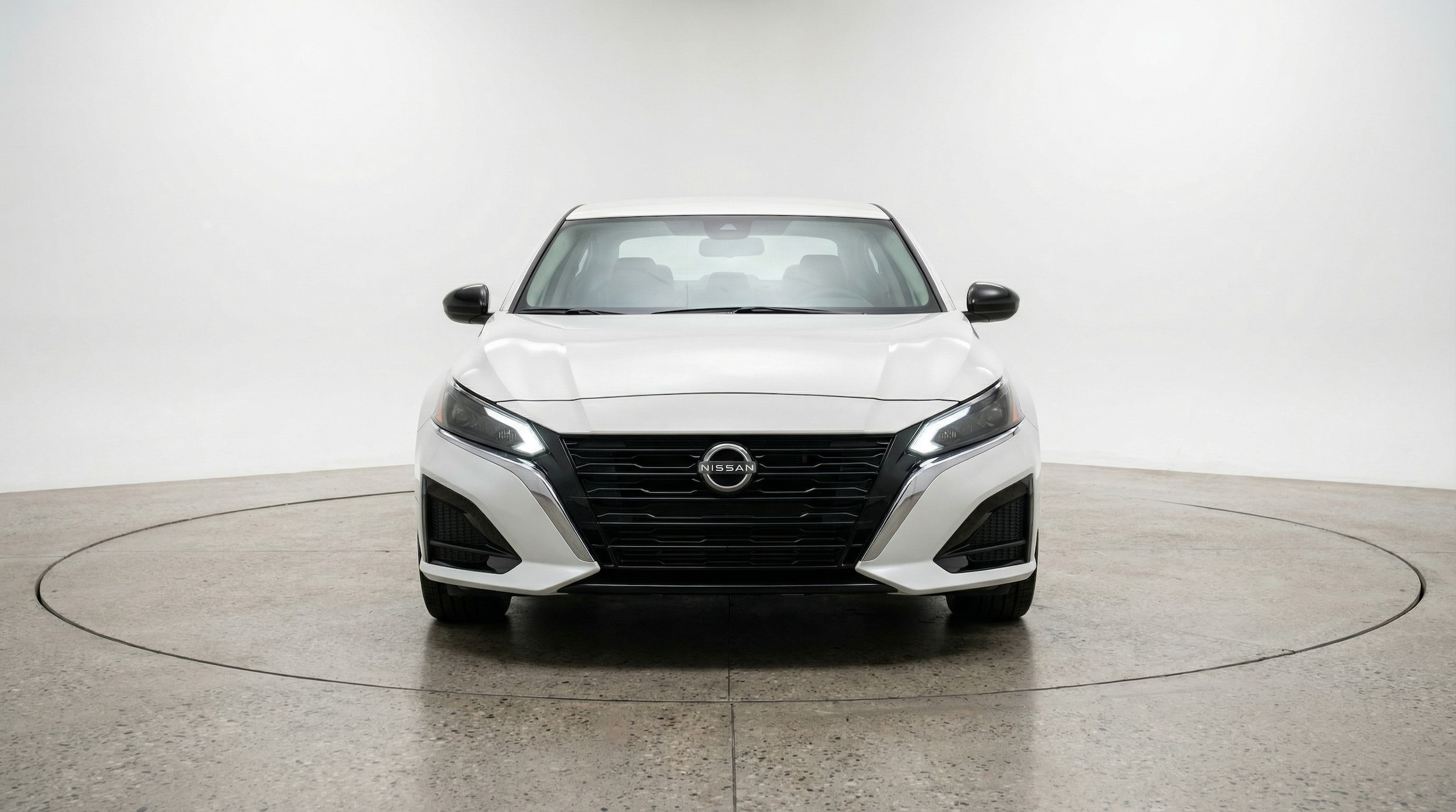 Thumbnail: 2025 Nissan Altima - 2