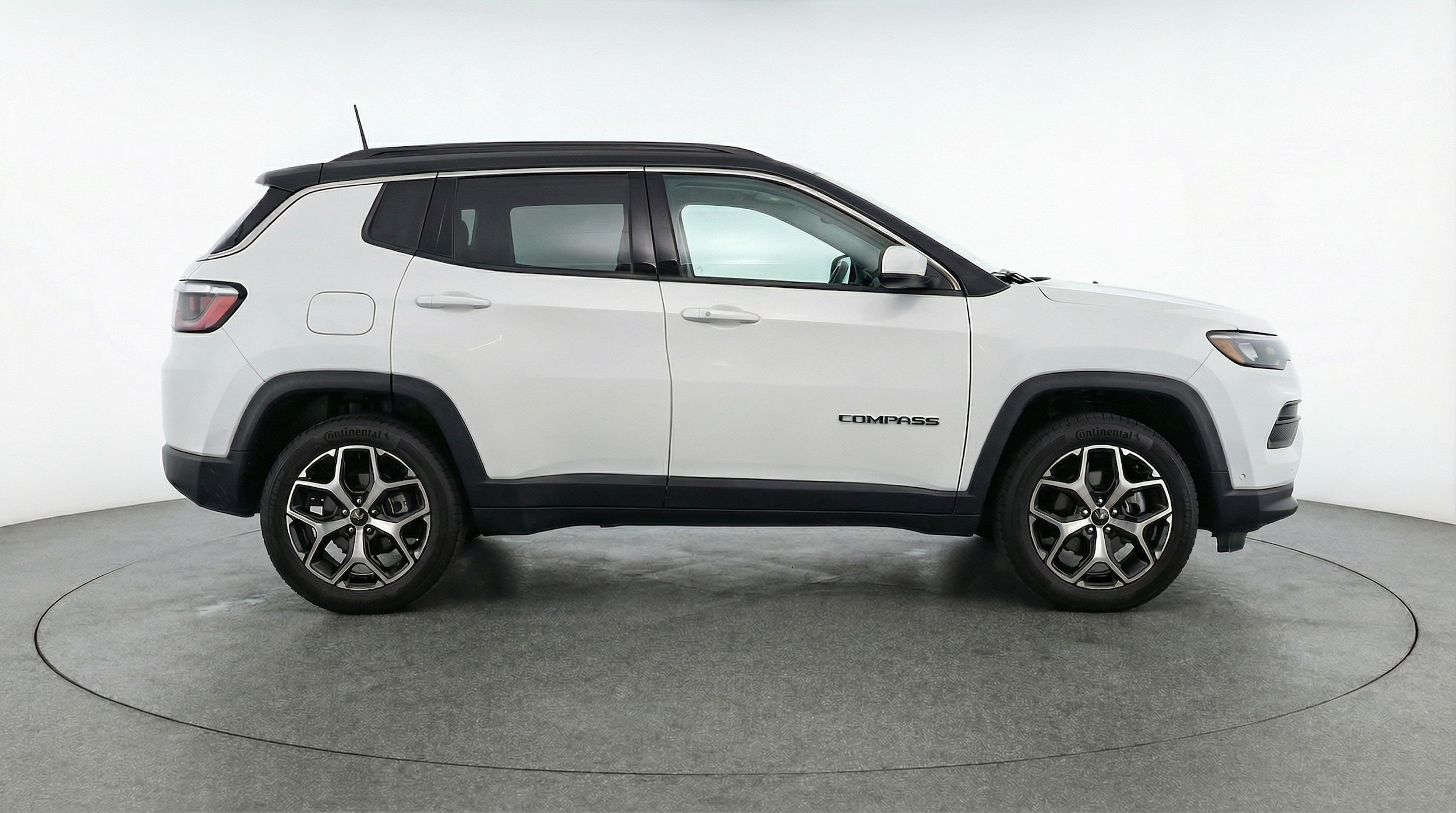 Thumbnail: 2025 Jeep Compass - 8