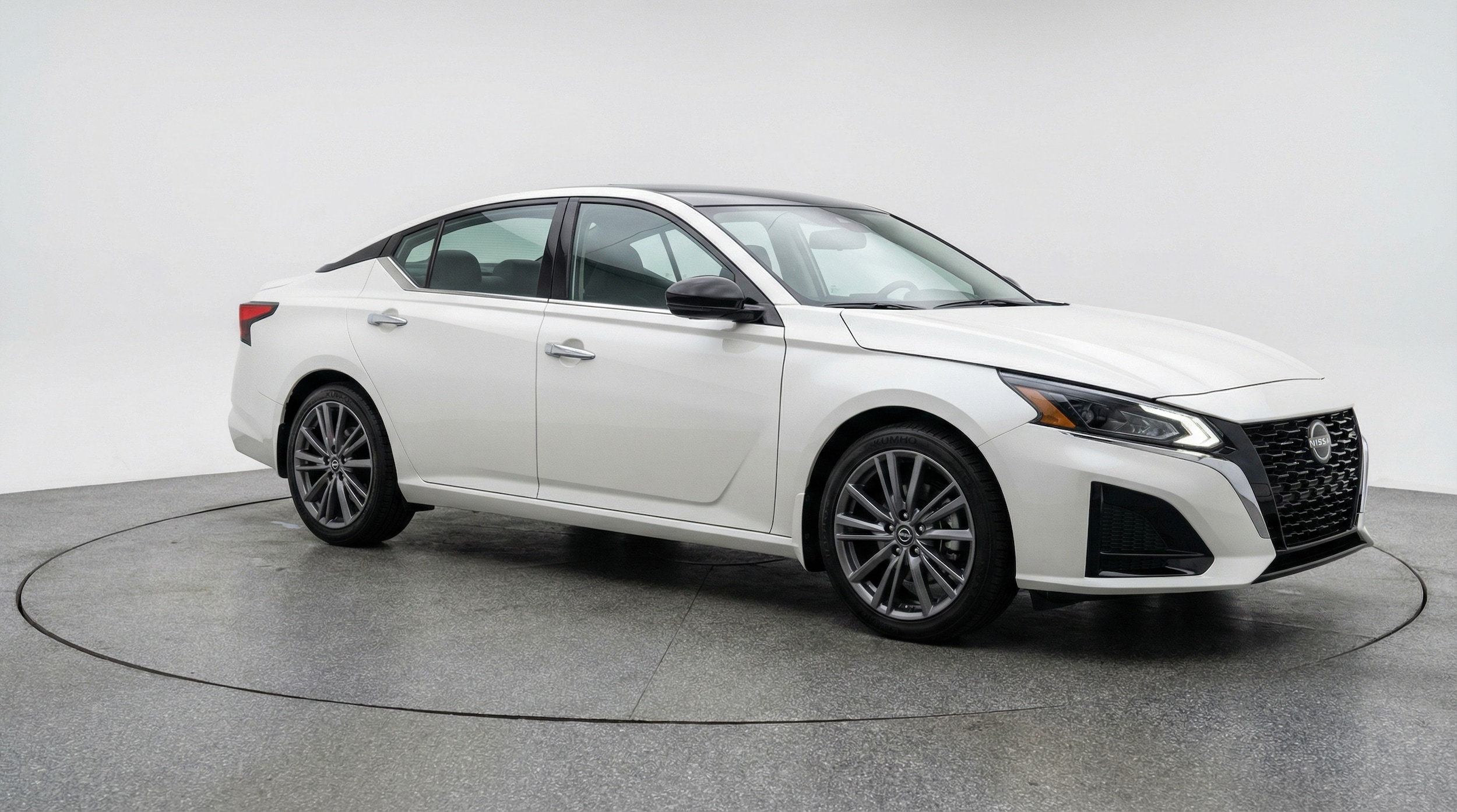 Thumbnail: 2025 Nissan Altima - 1