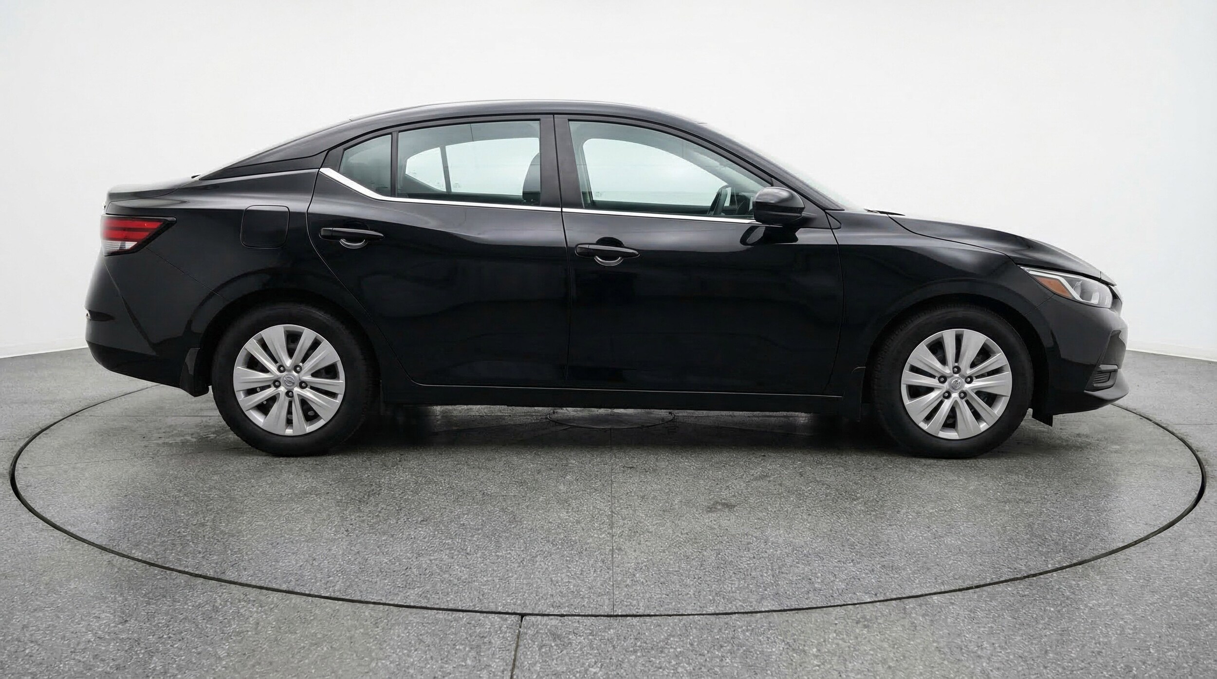 Thumbnail: 2025 Nissan Sentra - 11