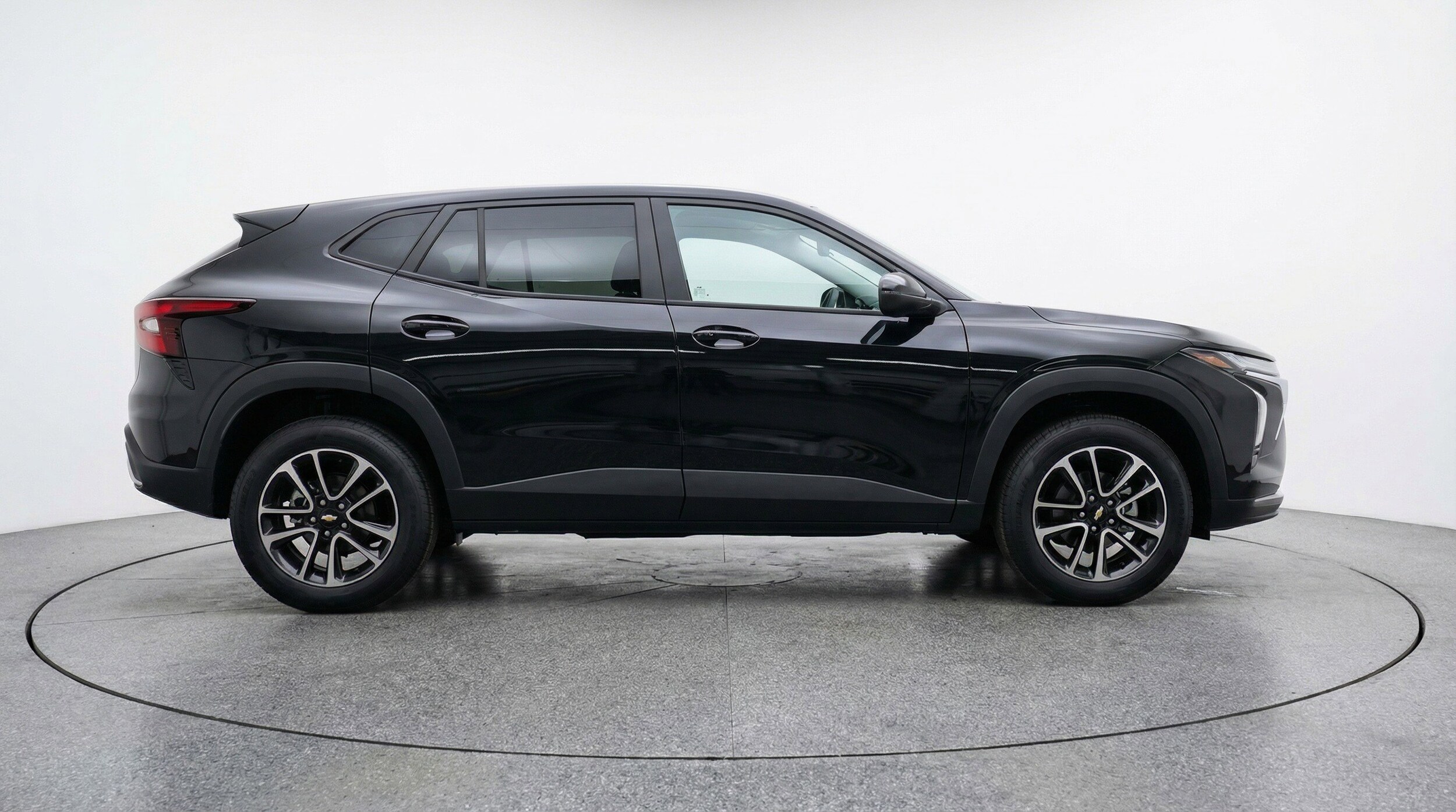 Thumbnail: 2025 Chevrolet TrailBlazer - 11
