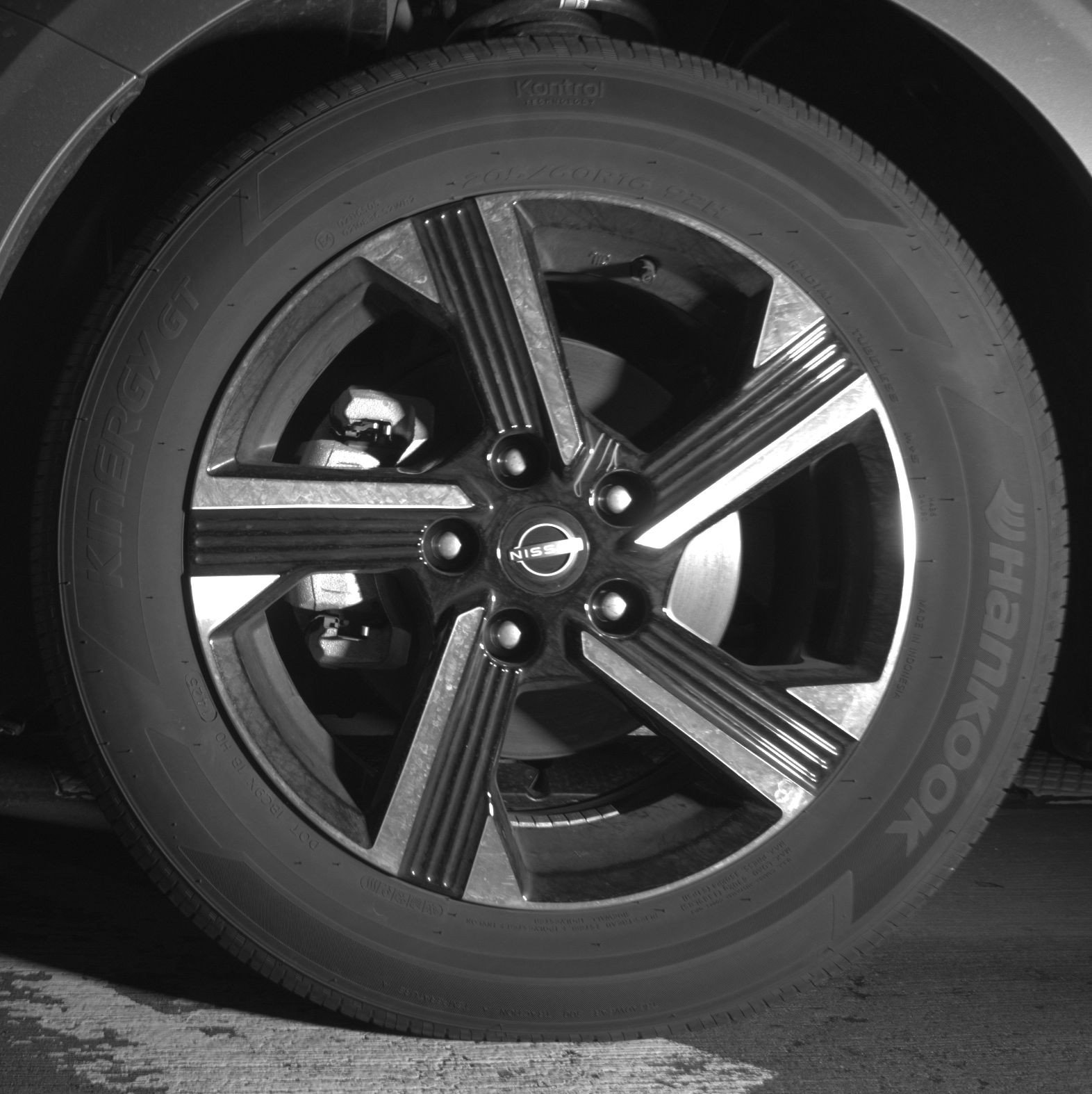 Thumbnail: 2025 Nissan Sentra - 12