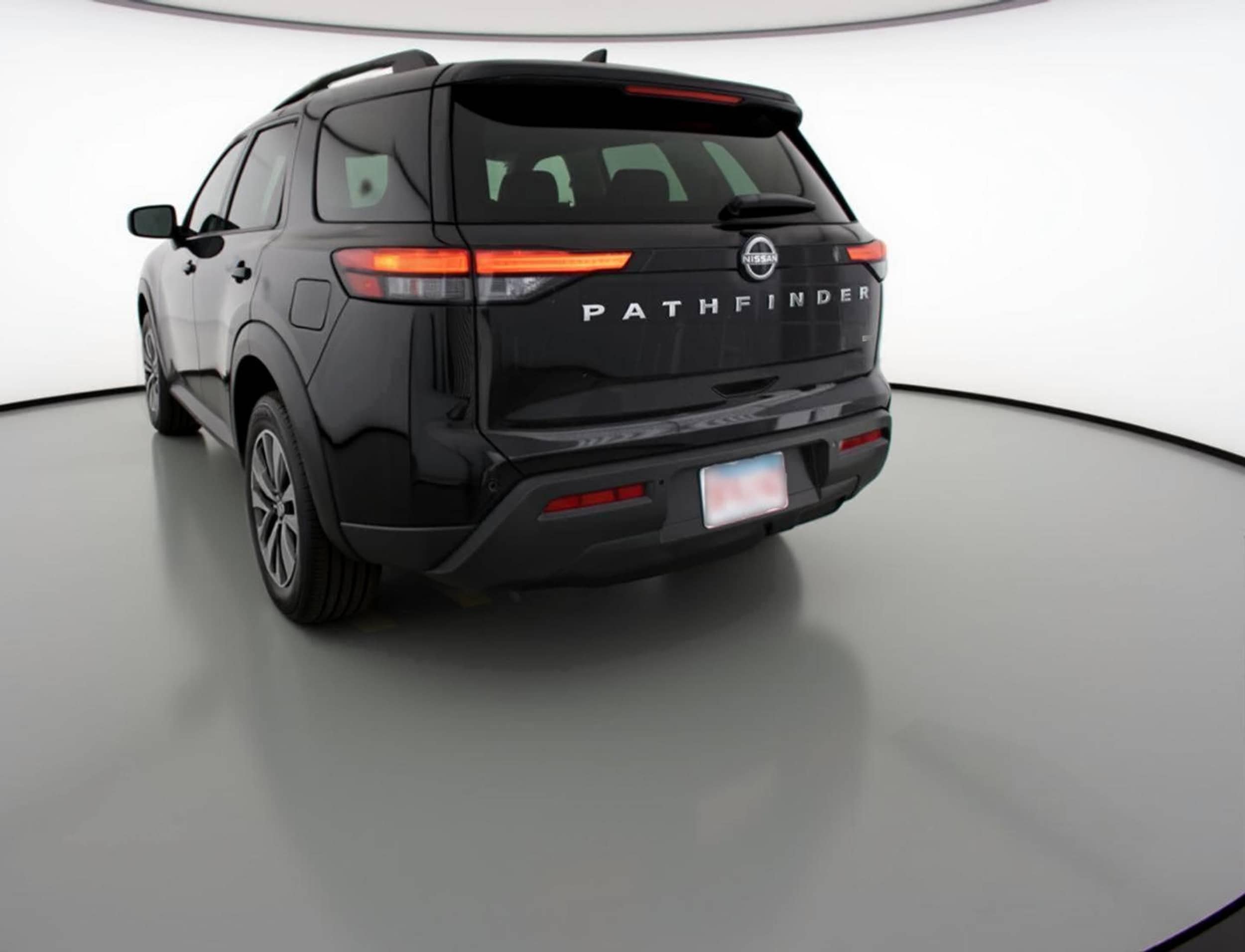 Thumbnail: 2025 Nissan Pathfinder - 5
