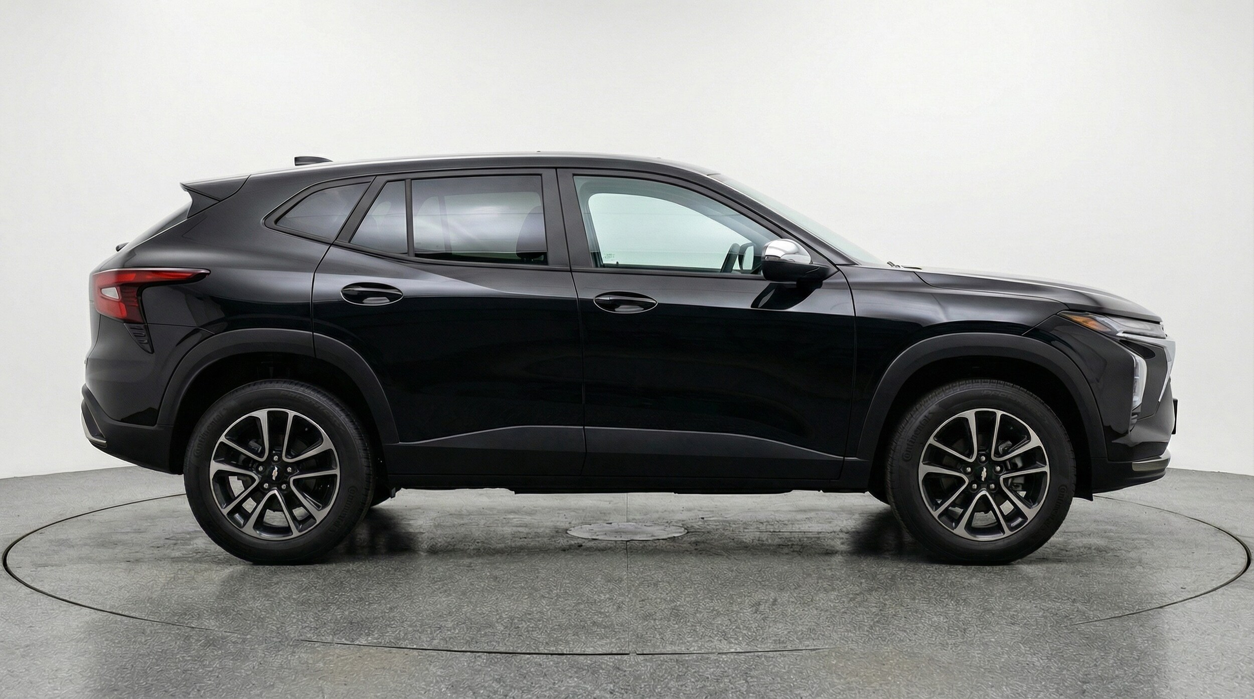 Thumbnail: 2025 Chevrolet TrailBlazer - 8