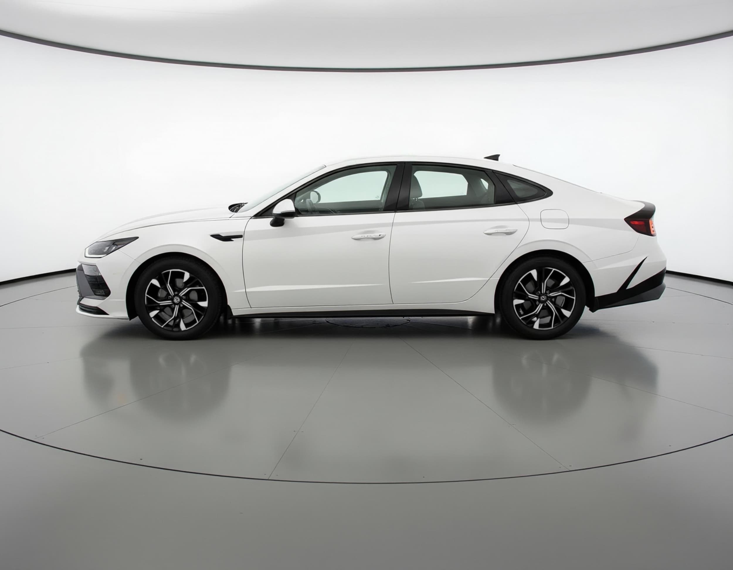 Thumbnail: 2025 Hyundai Sonata - 4