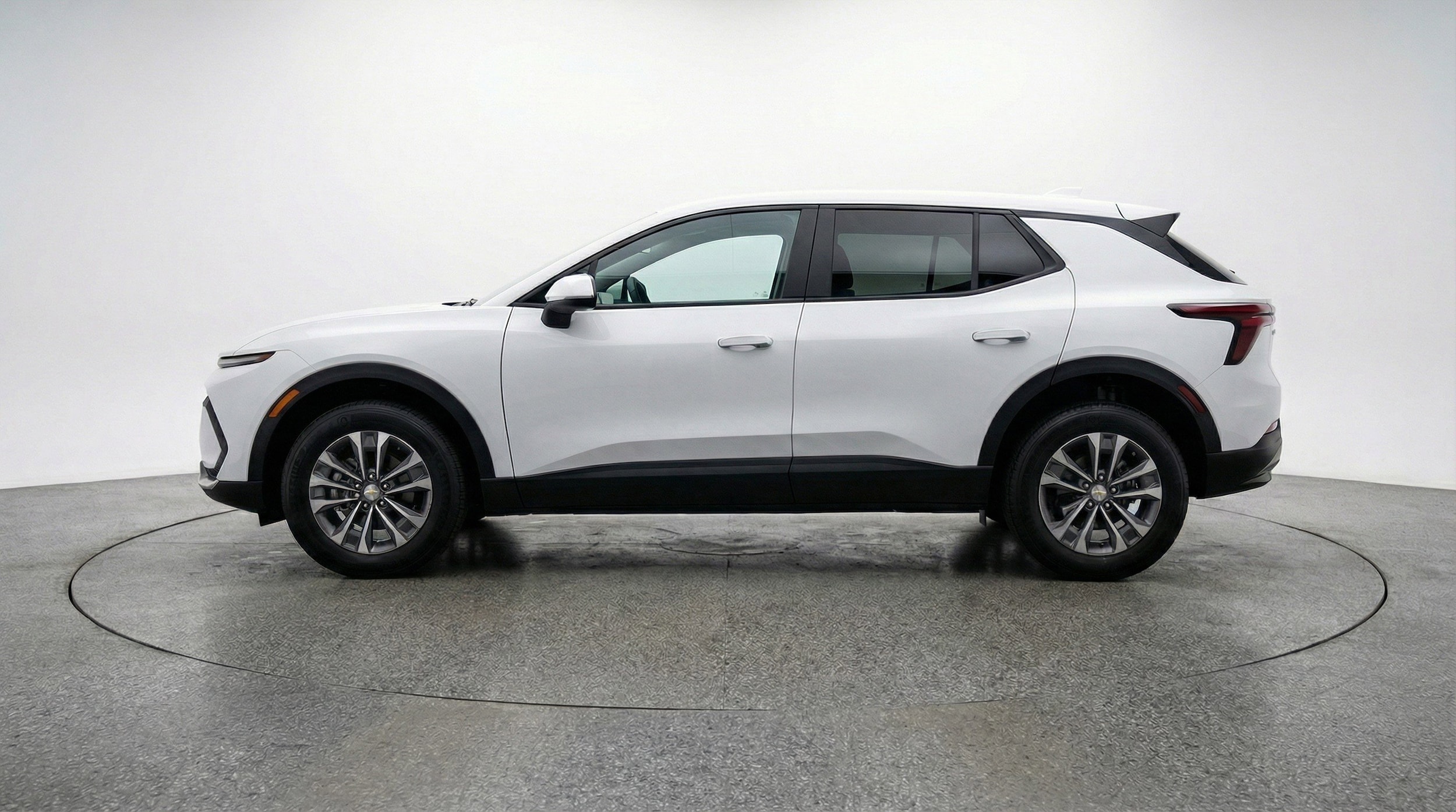 Thumbnail: 2025 Chevrolet Equinox - 5