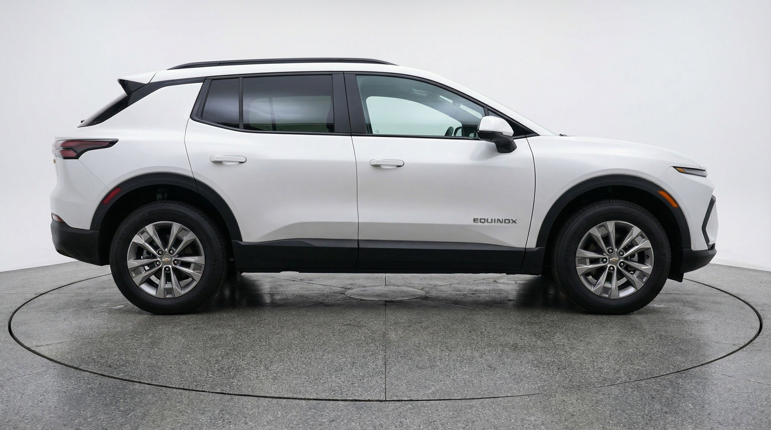 Thumbnail: 2025 Chevrolet Equinox - 11