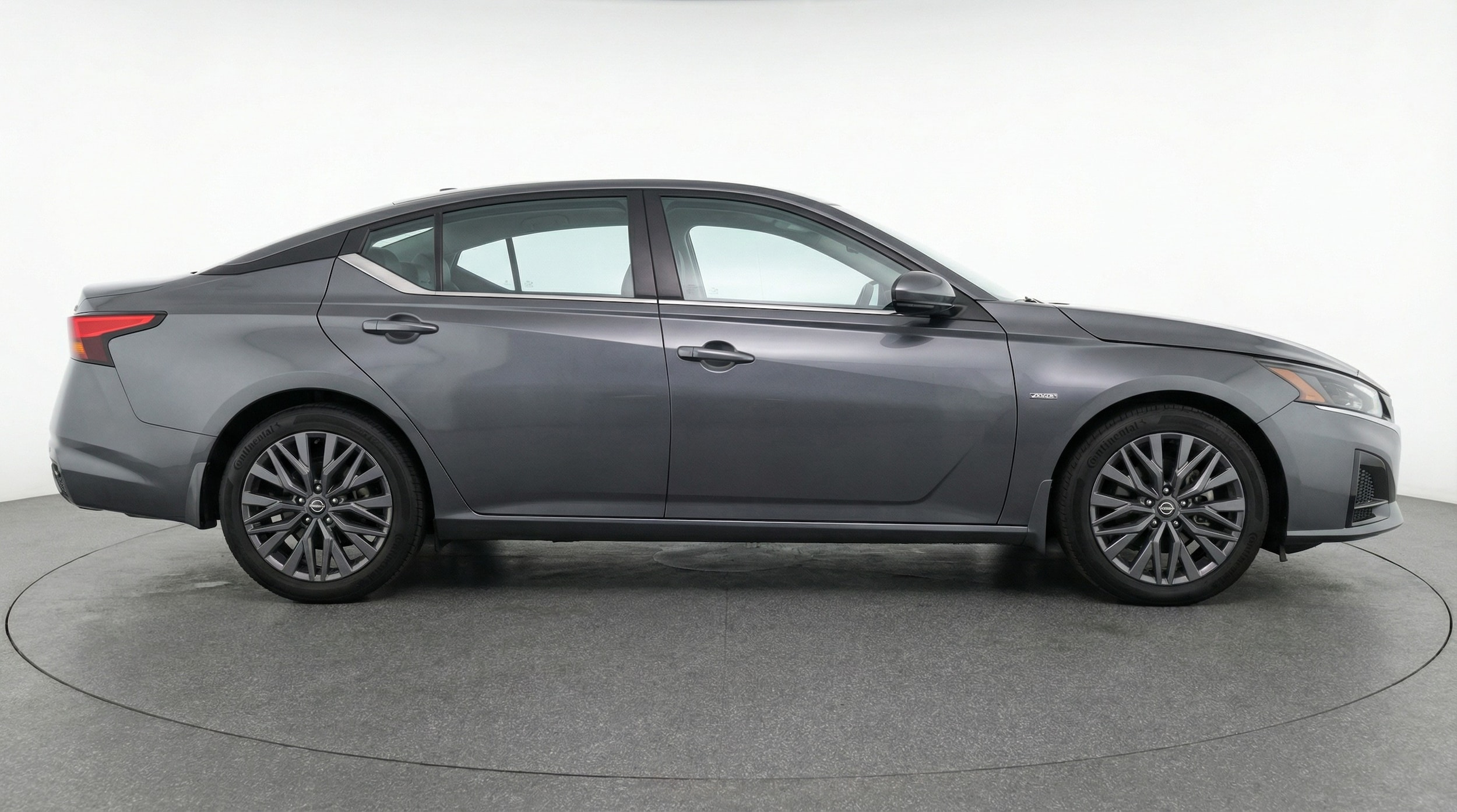 Thumbnail: 2025 Nissan Altima - 8