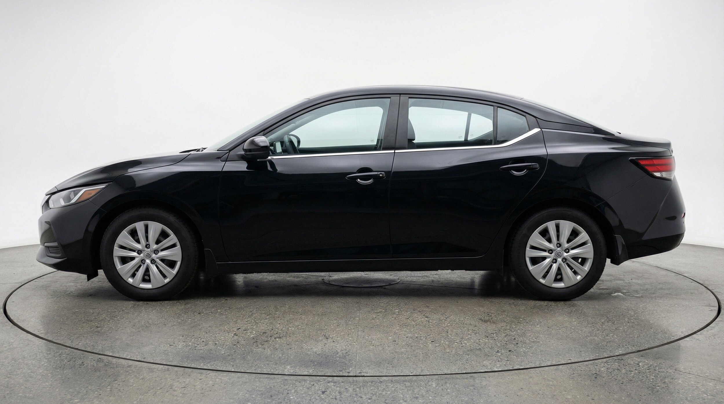 Thumbnail: 2025 Nissan Sentra - 5