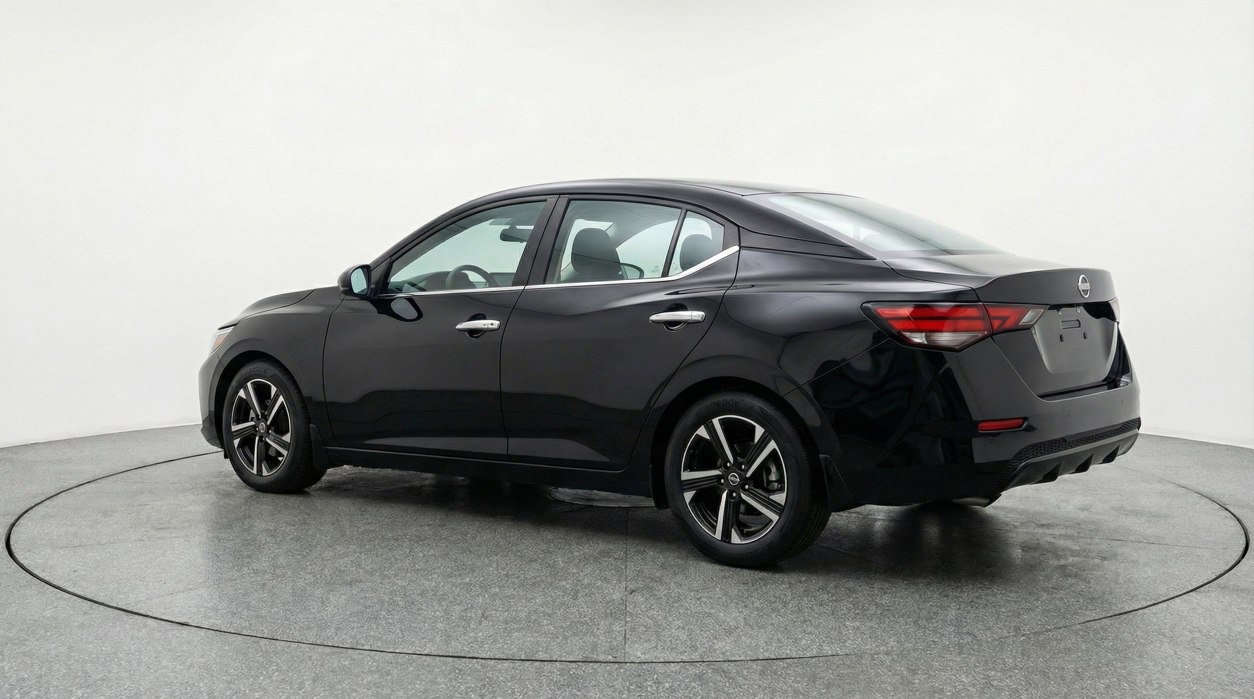 Thumbnail: 2025 Nissan Sentra - 6