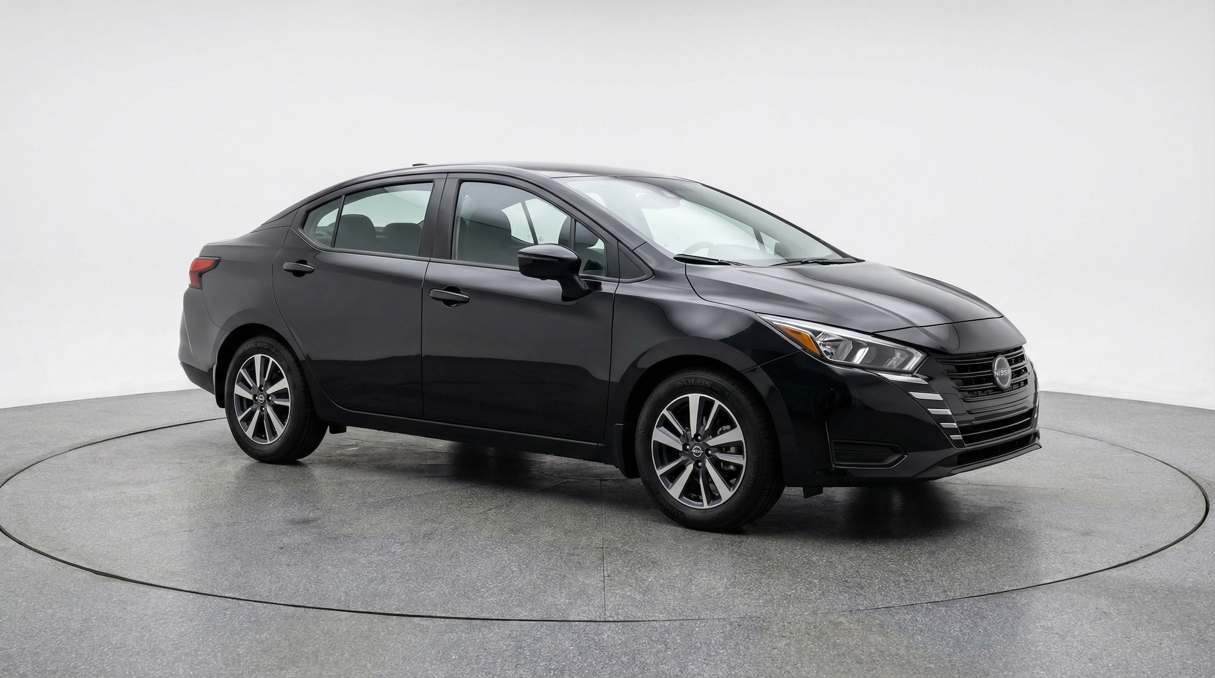 2025 Nissan Versa Sedan SV