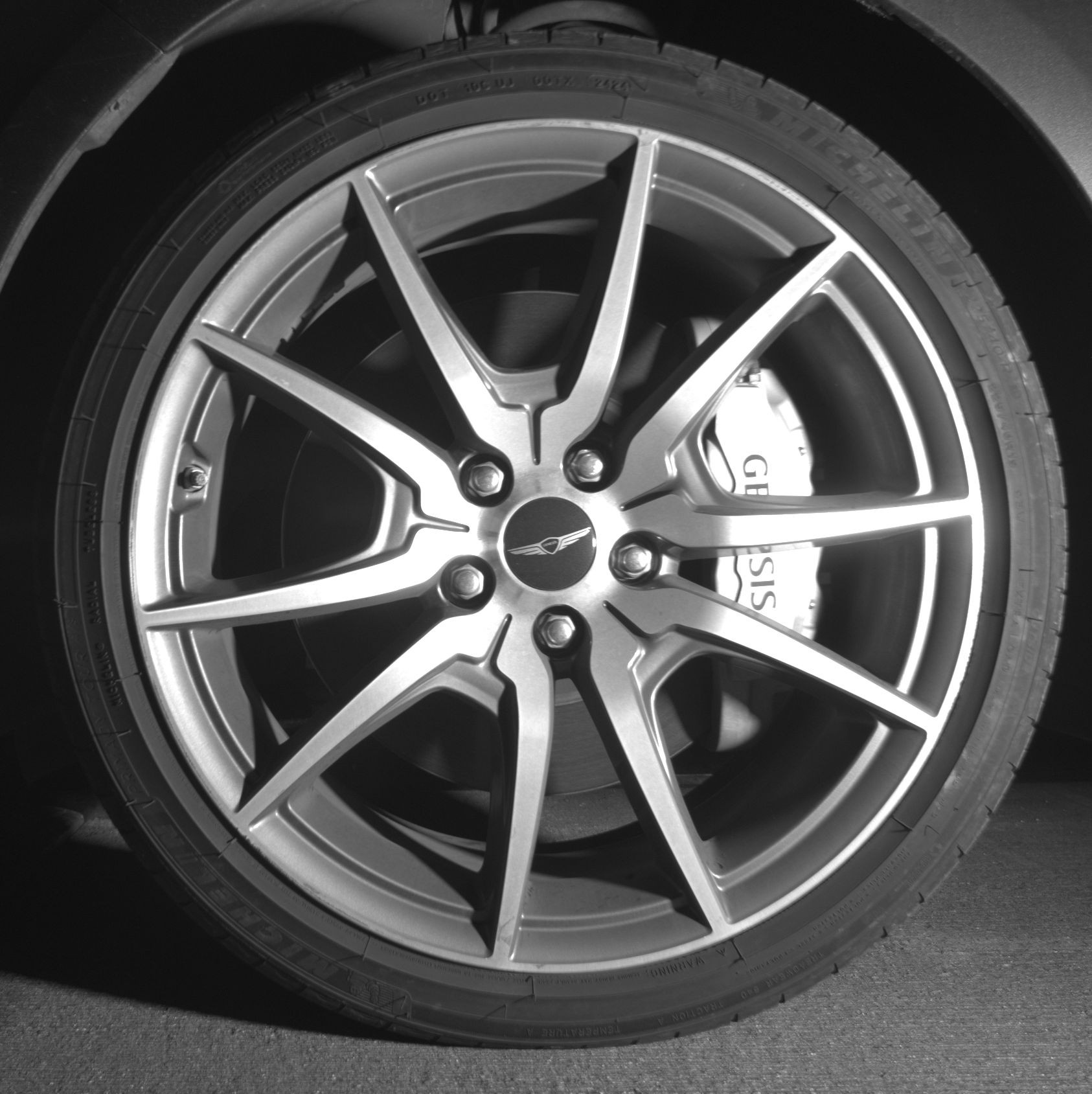 Thumbnail: 2025 Genesis G70 - 9