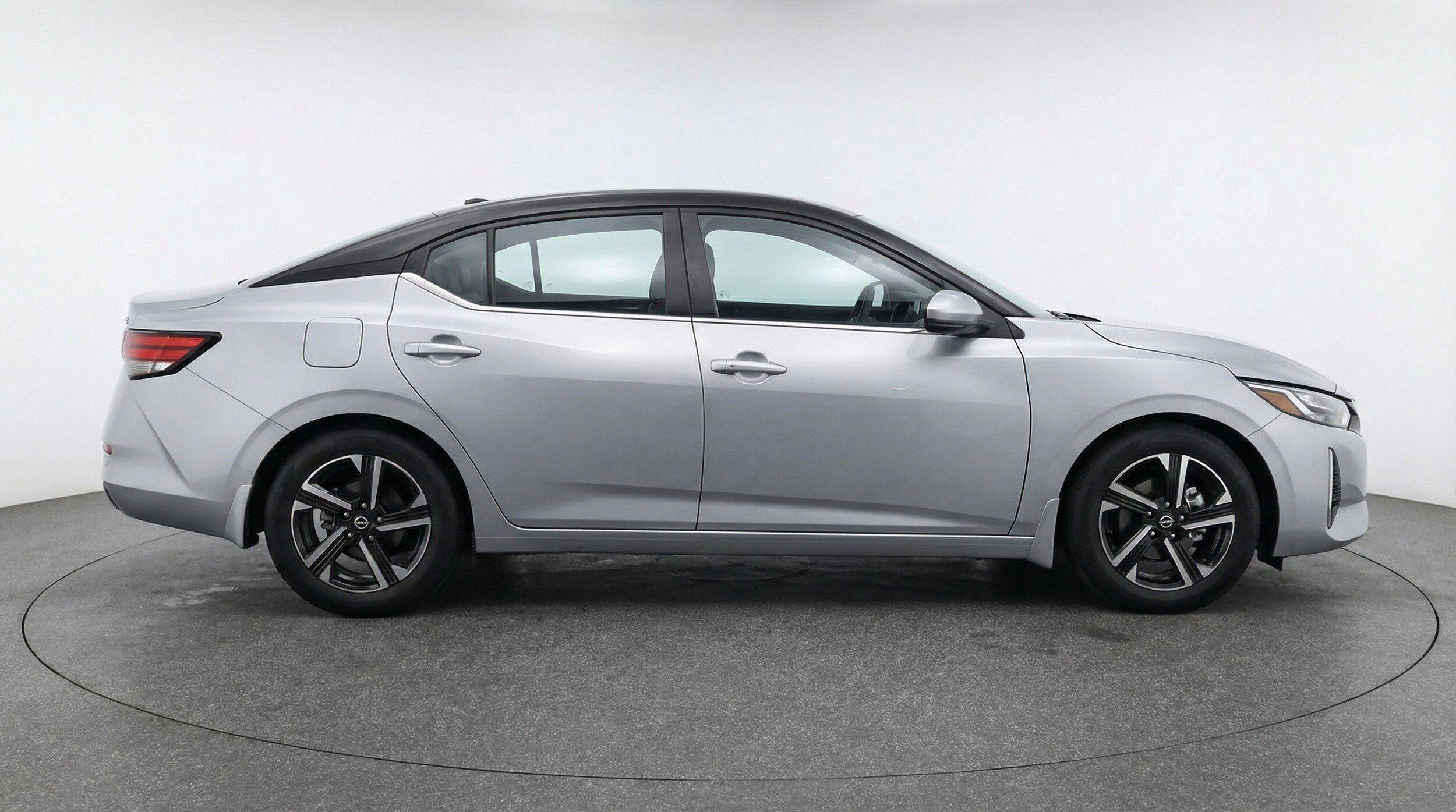 Thumbnail: 2025 Nissan Sentra - 11