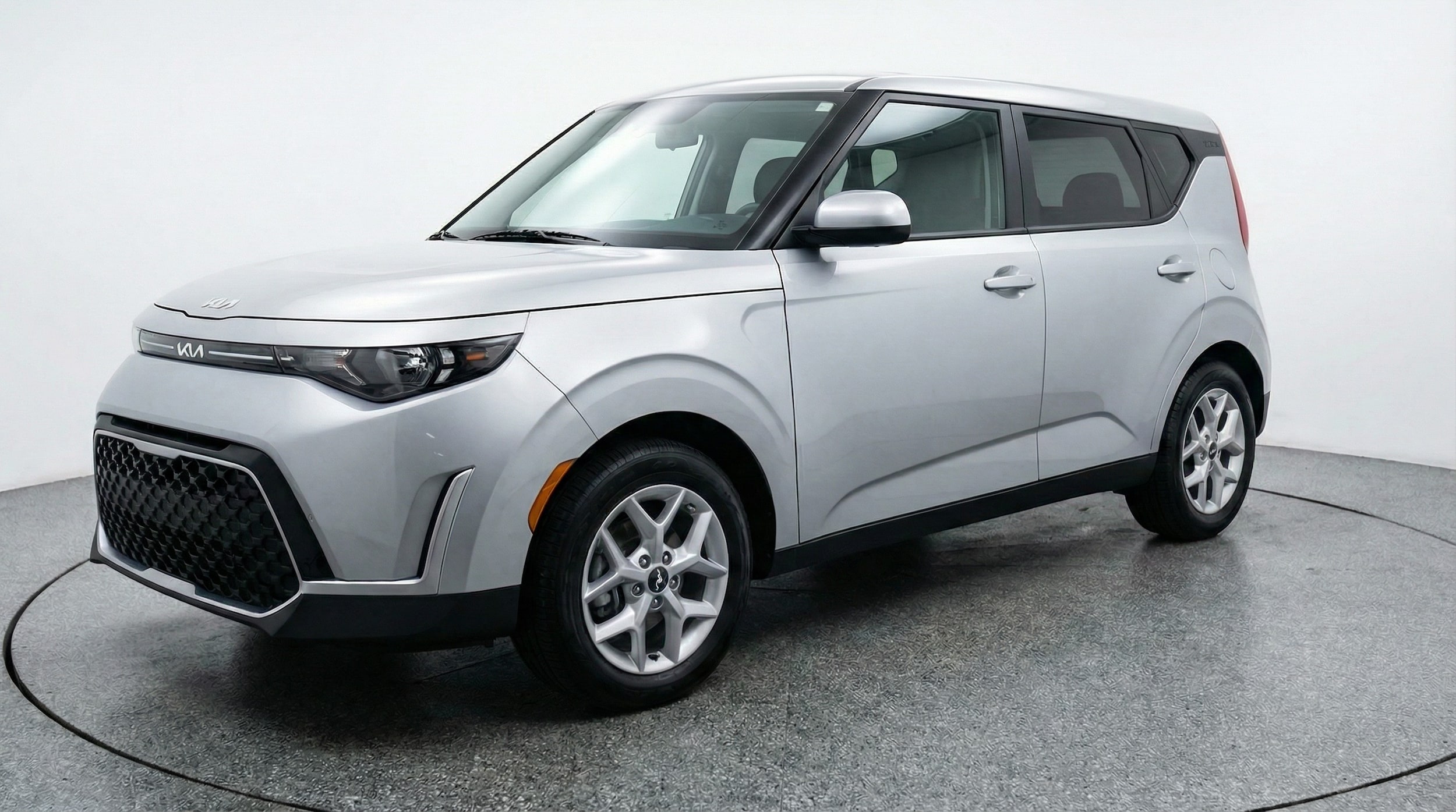 Thumbnail: 2025 Kia Soul - 3