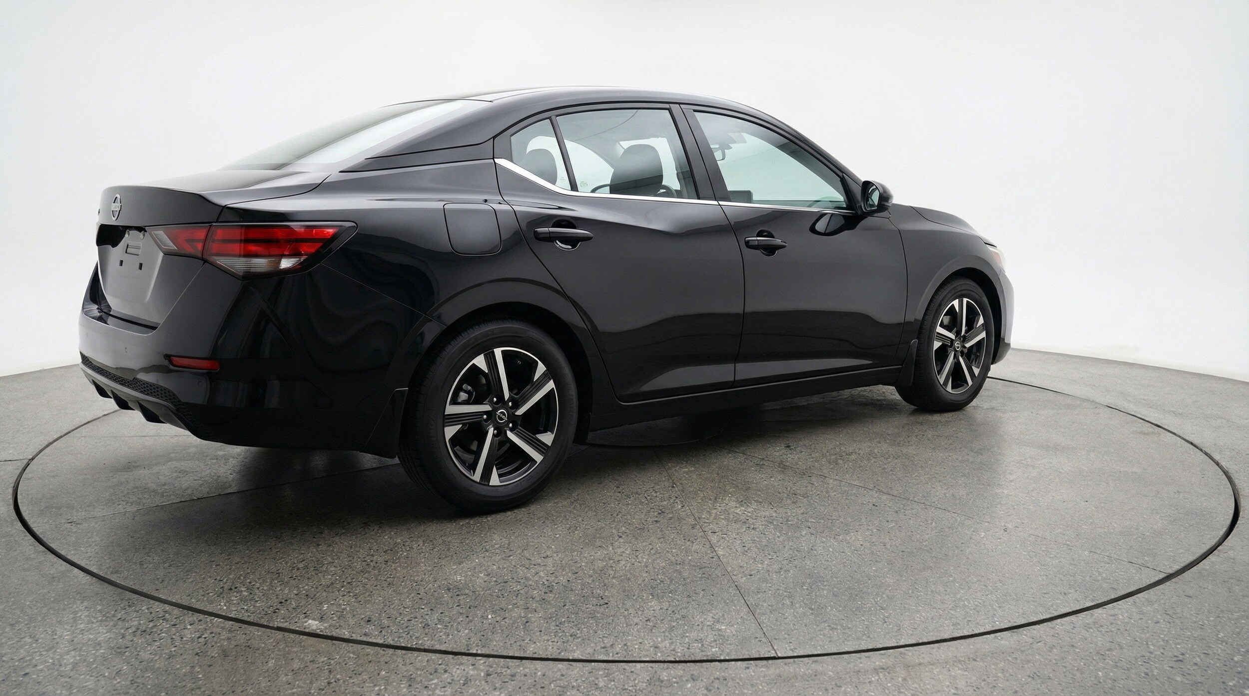 Thumbnail: 2025 Nissan Sentra - 9