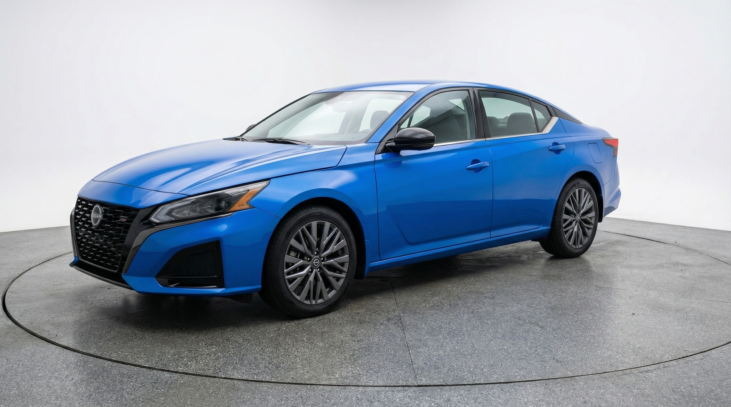 Thumbnail: 2025 Nissan Altima - 3