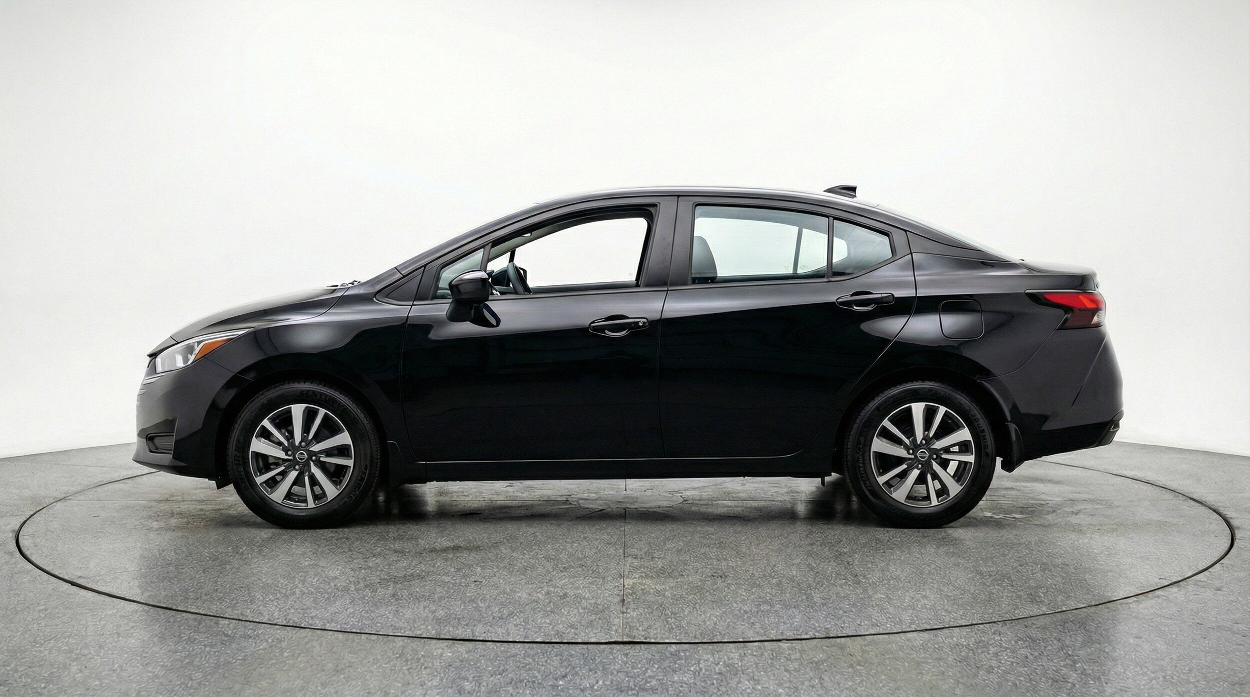 Thumbnail: 2025 Nissan Versa - 5