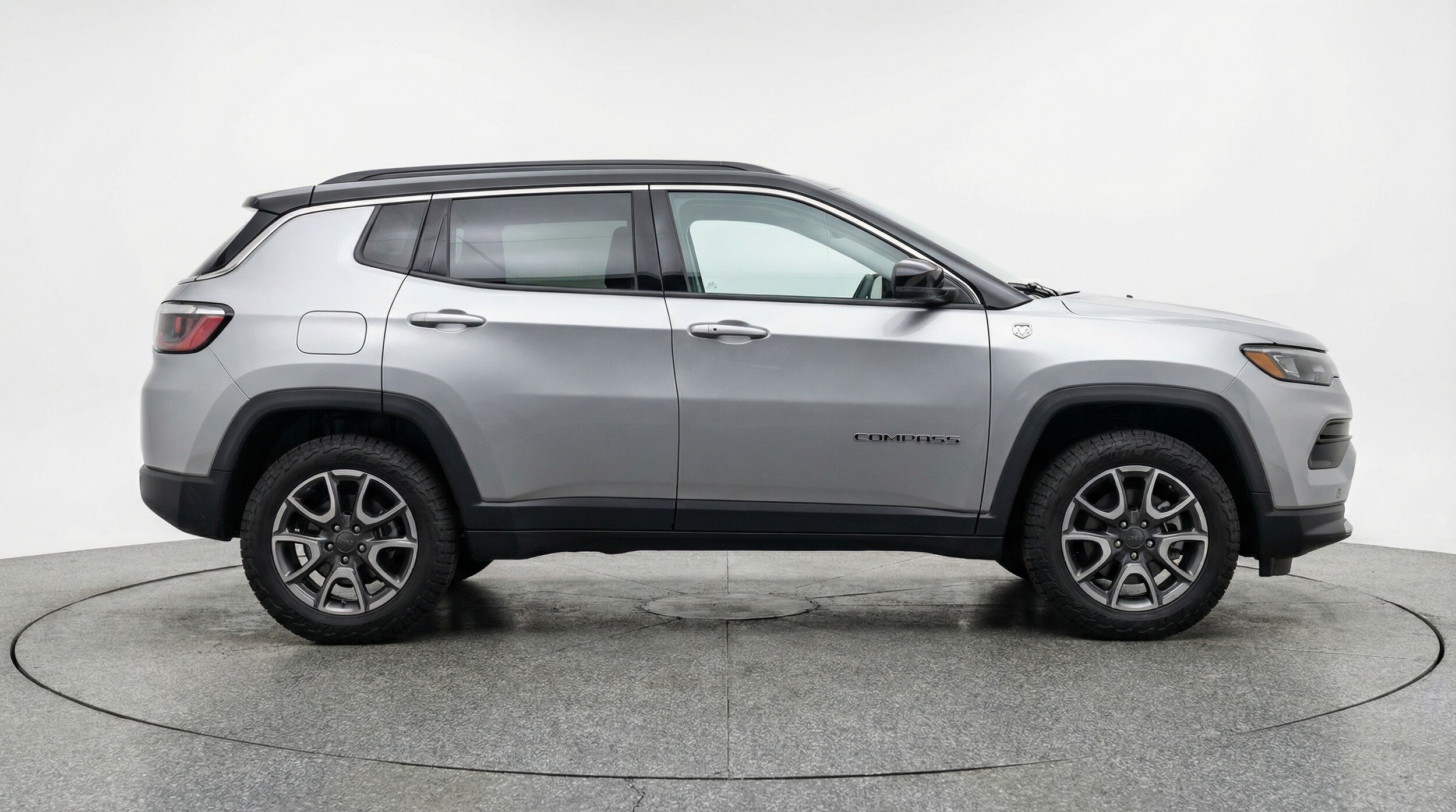 Thumbnail: 2025 Jeep Compass - 8