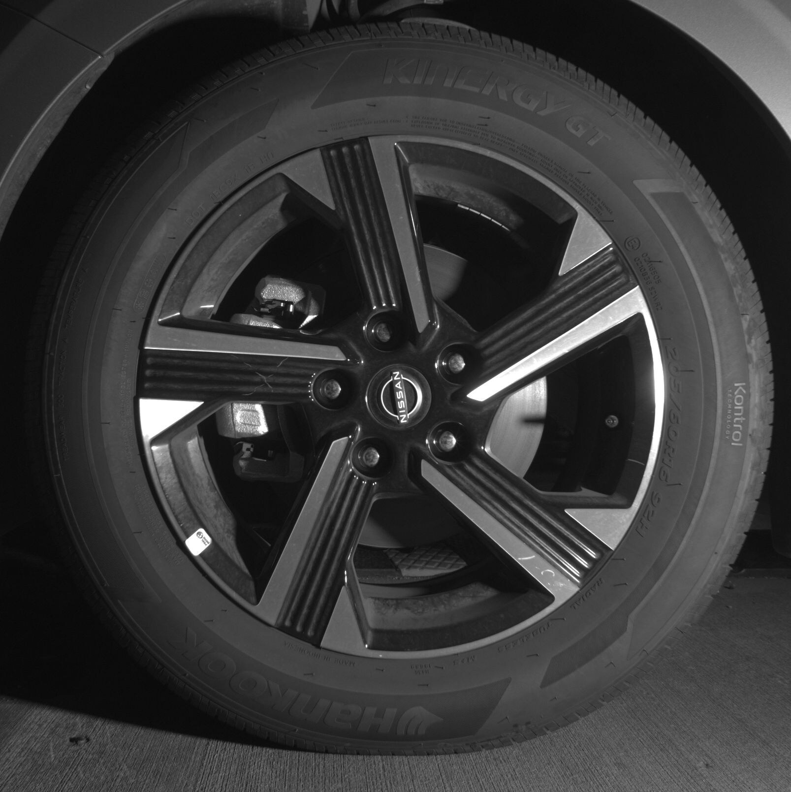 Thumbnail: 2025 Nissan Sentra - 9