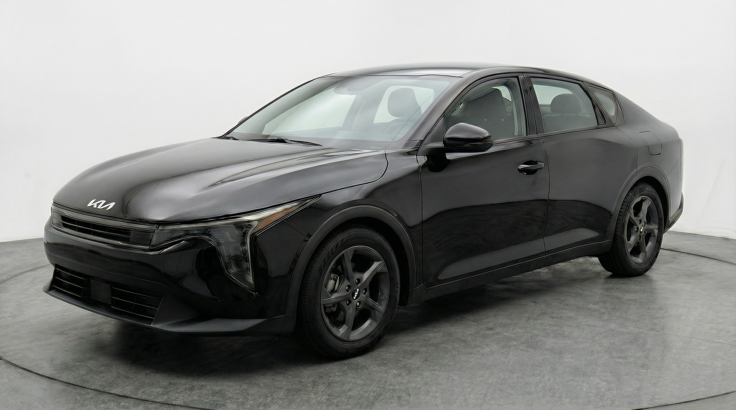 Thumbnail: 2025 Kia K4 - 3