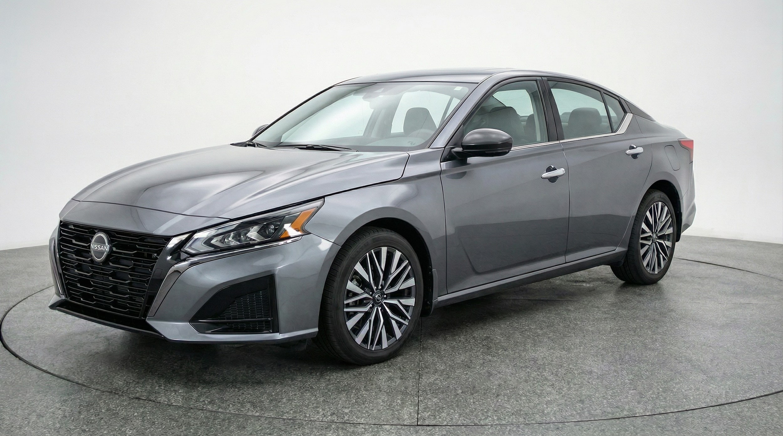 Thumbnail: 2025 Nissan Altima - 3