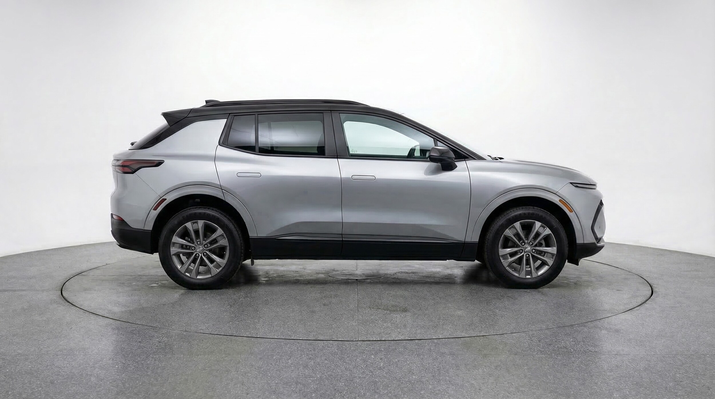 Thumbnail: 2025 Chevrolet Equinox - 8