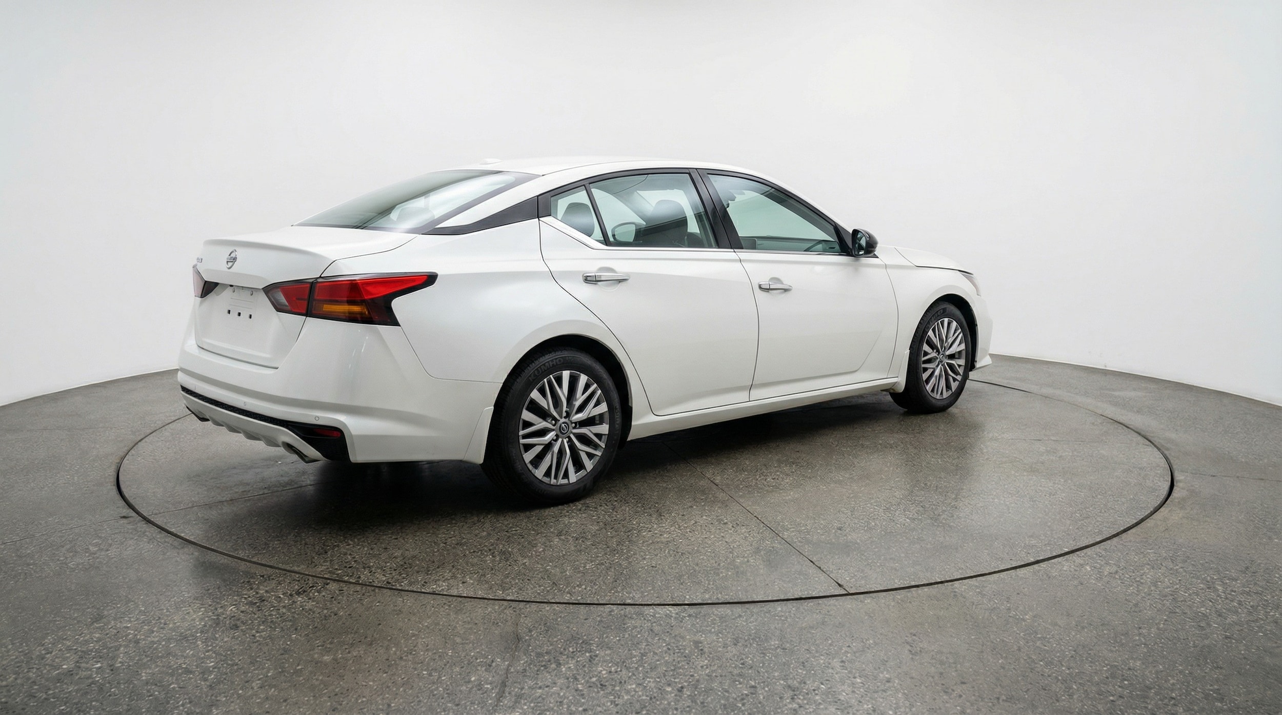 Thumbnail: 2025 Nissan Altima - 7