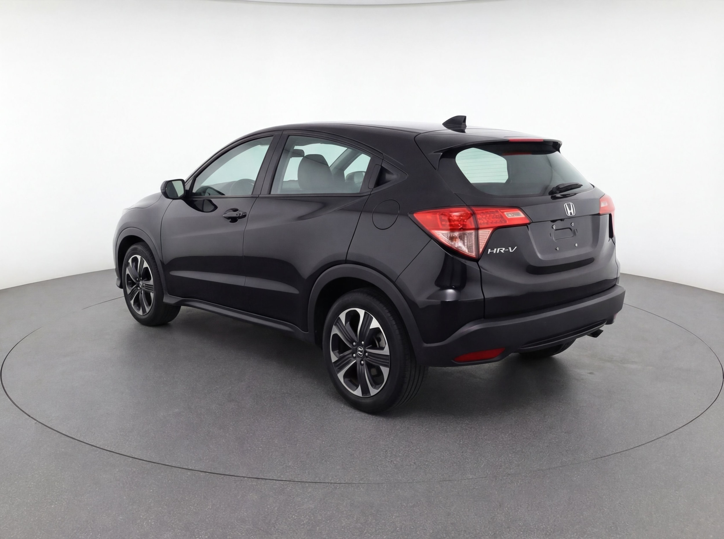 Thumbnail: 2025 Nissan Kicks - 5