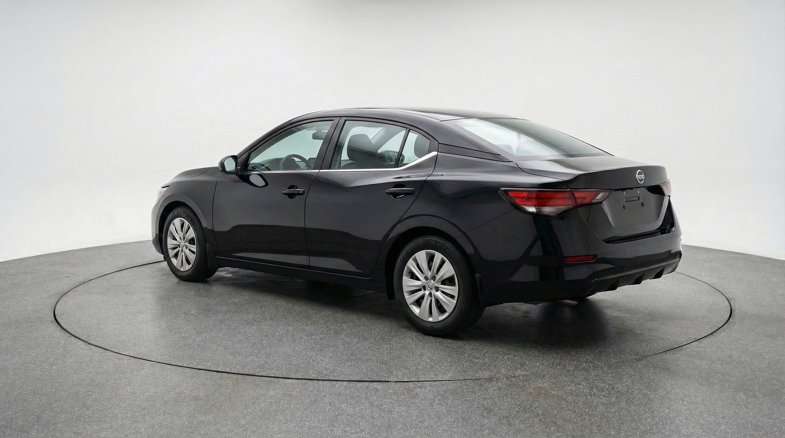 Thumbnail: 2025 Nissan Sentra - 5