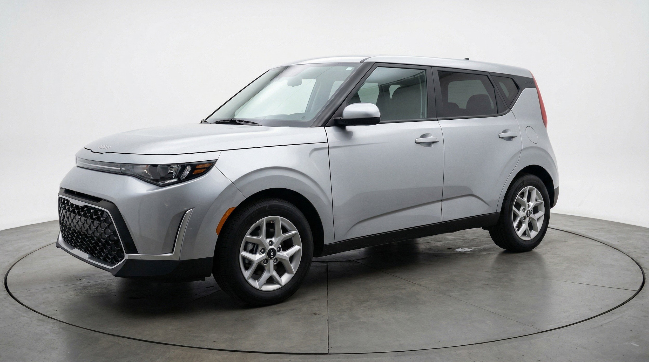 Thumbnail: 2025 Kia Soul - 3