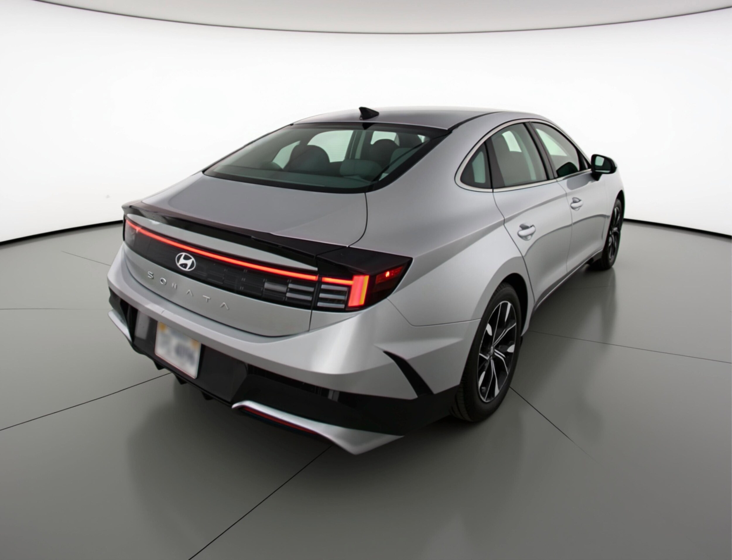 Thumbnail: 2025 Hyundai Sonata - 9