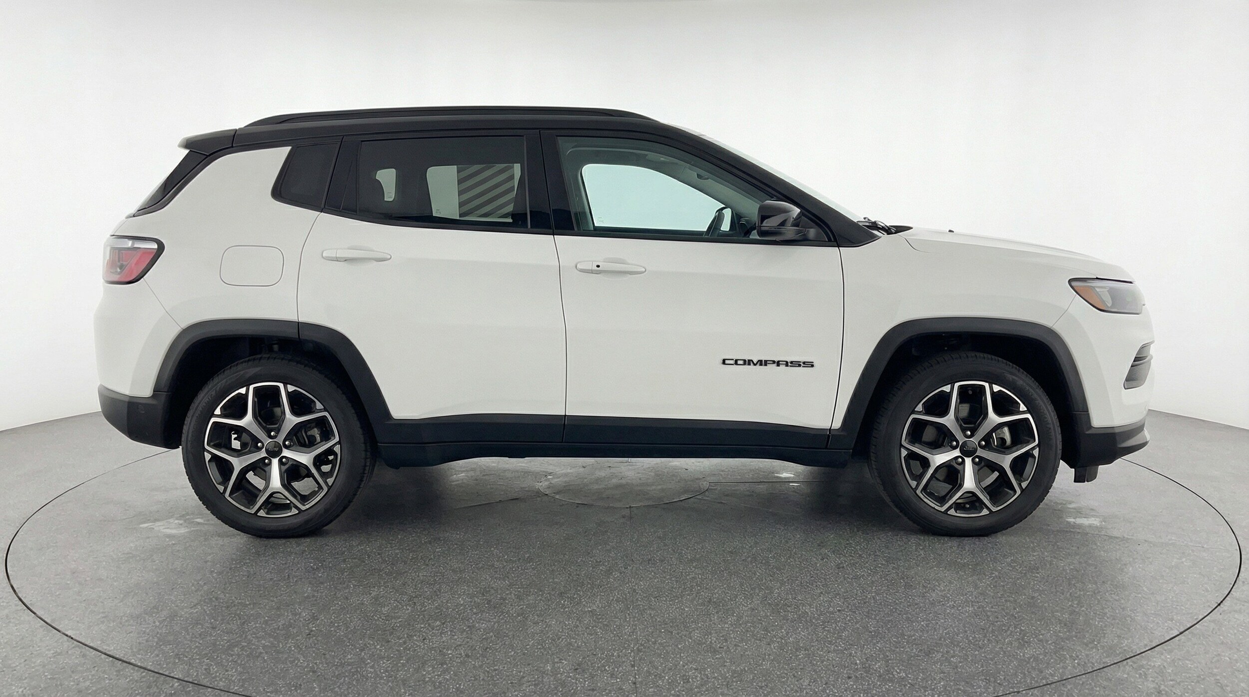 Thumbnail: 2025 Jeep Compass - 11