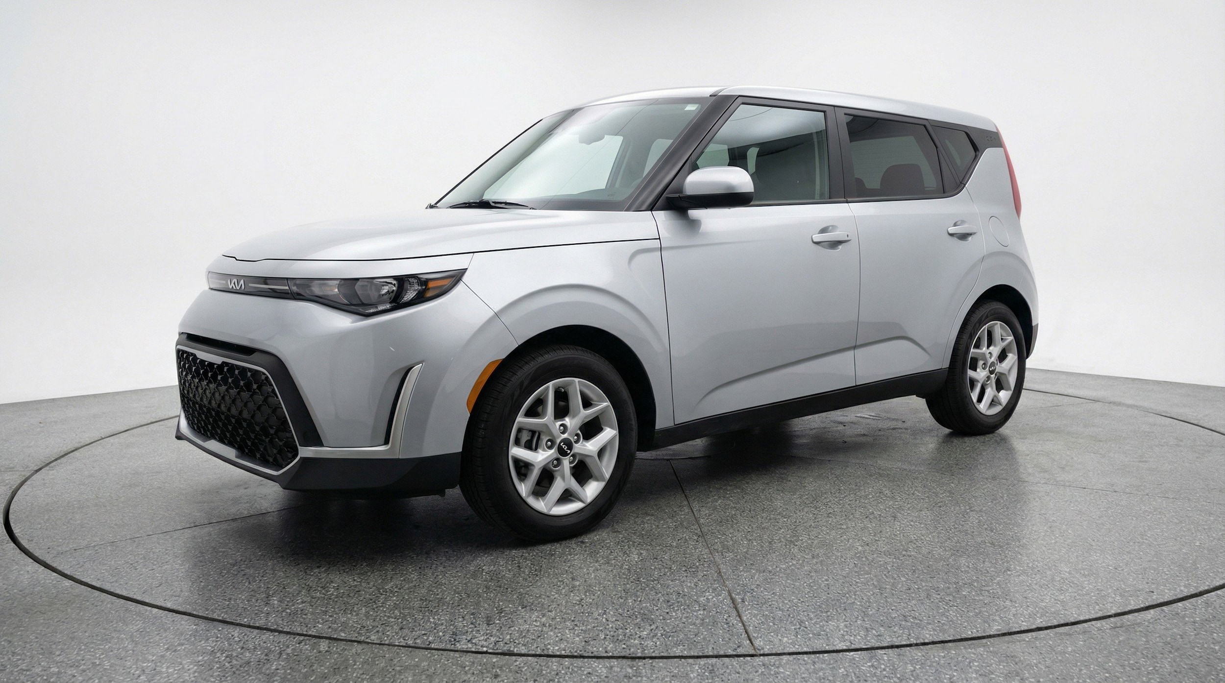 Thumbnail: 2025 Kia Soul - 3