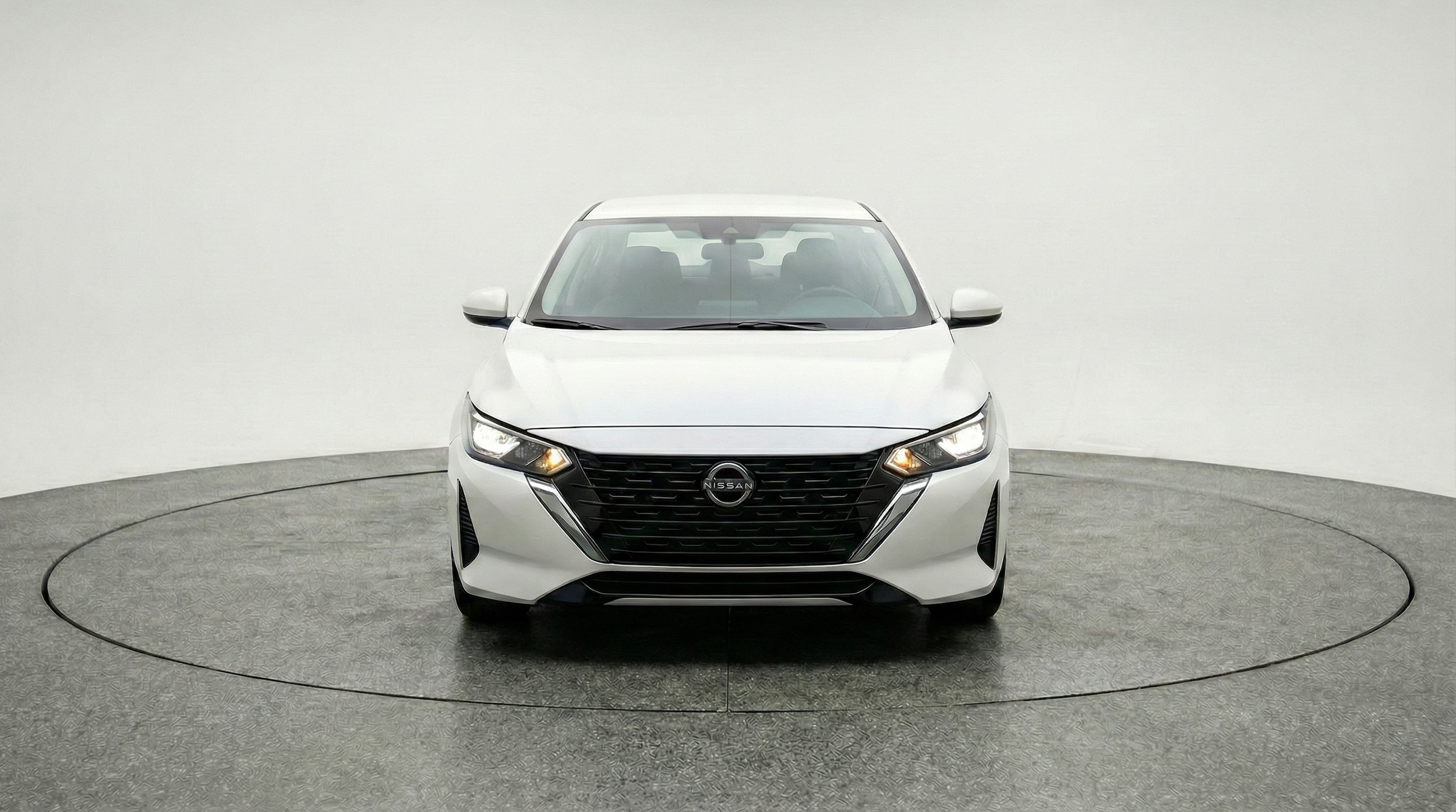 Thumbnail: 2025 Nissan Sentra - 2