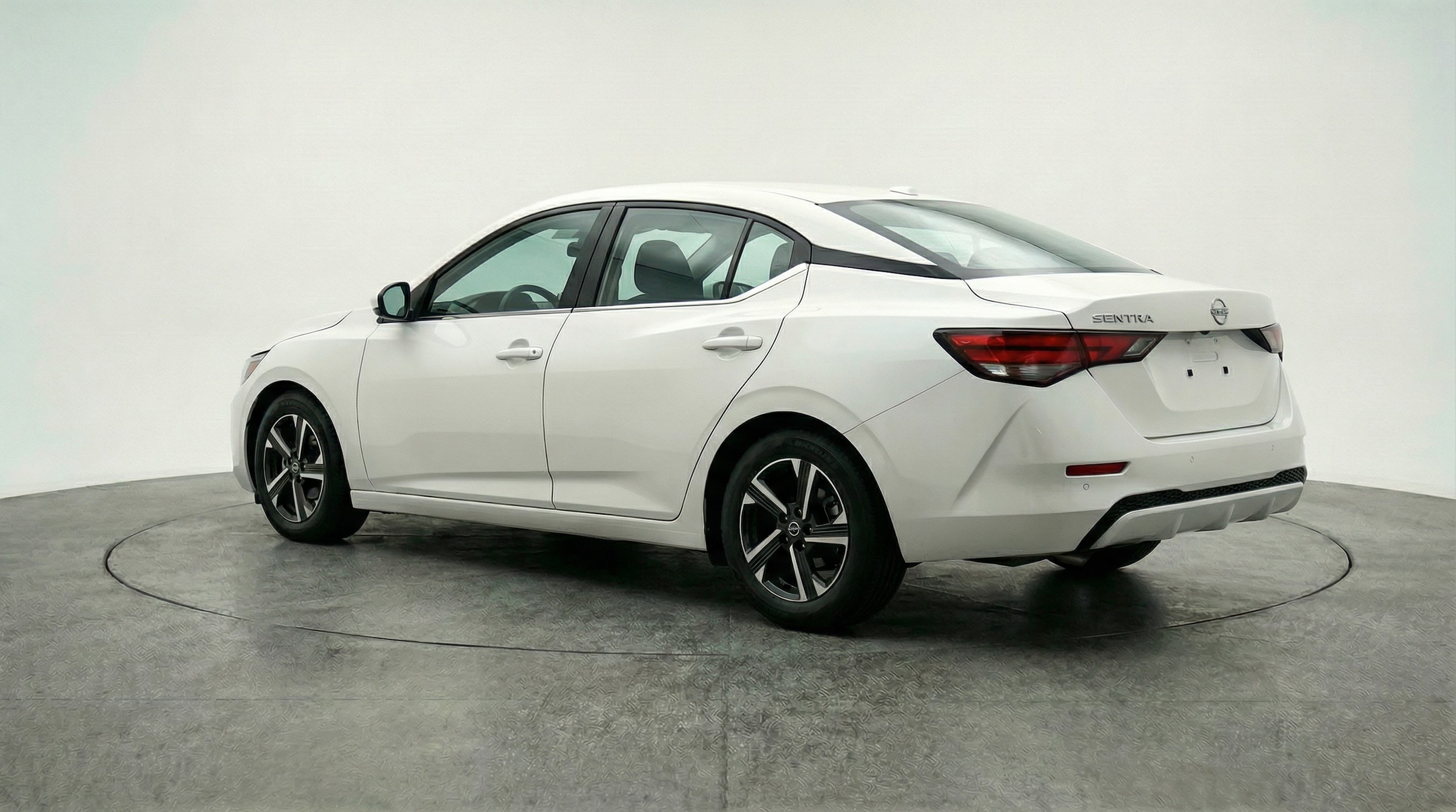 Thumbnail: 2025 Nissan Sentra - 5