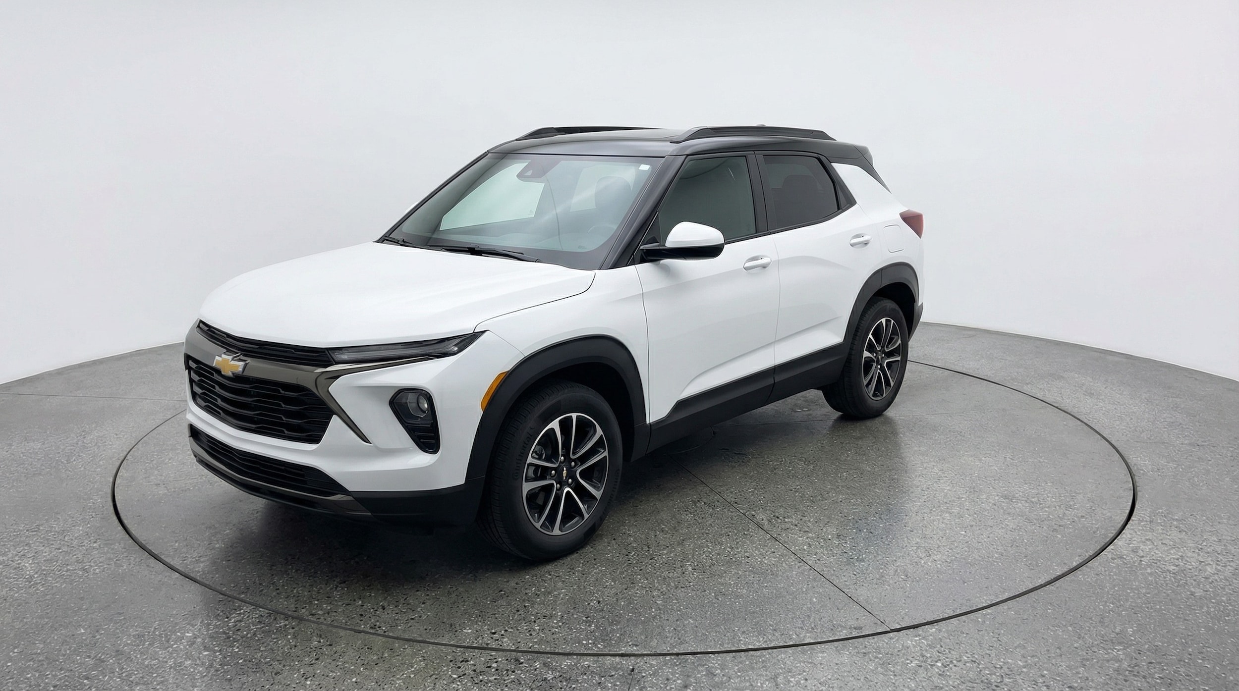 Thumbnail: 2025 Chevrolet TrailBlazer - 3