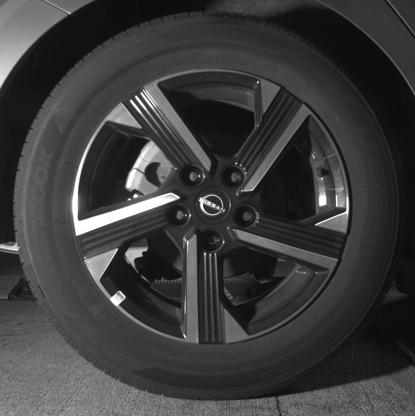 Thumbnail: 2025 Nissan Sentra - 15