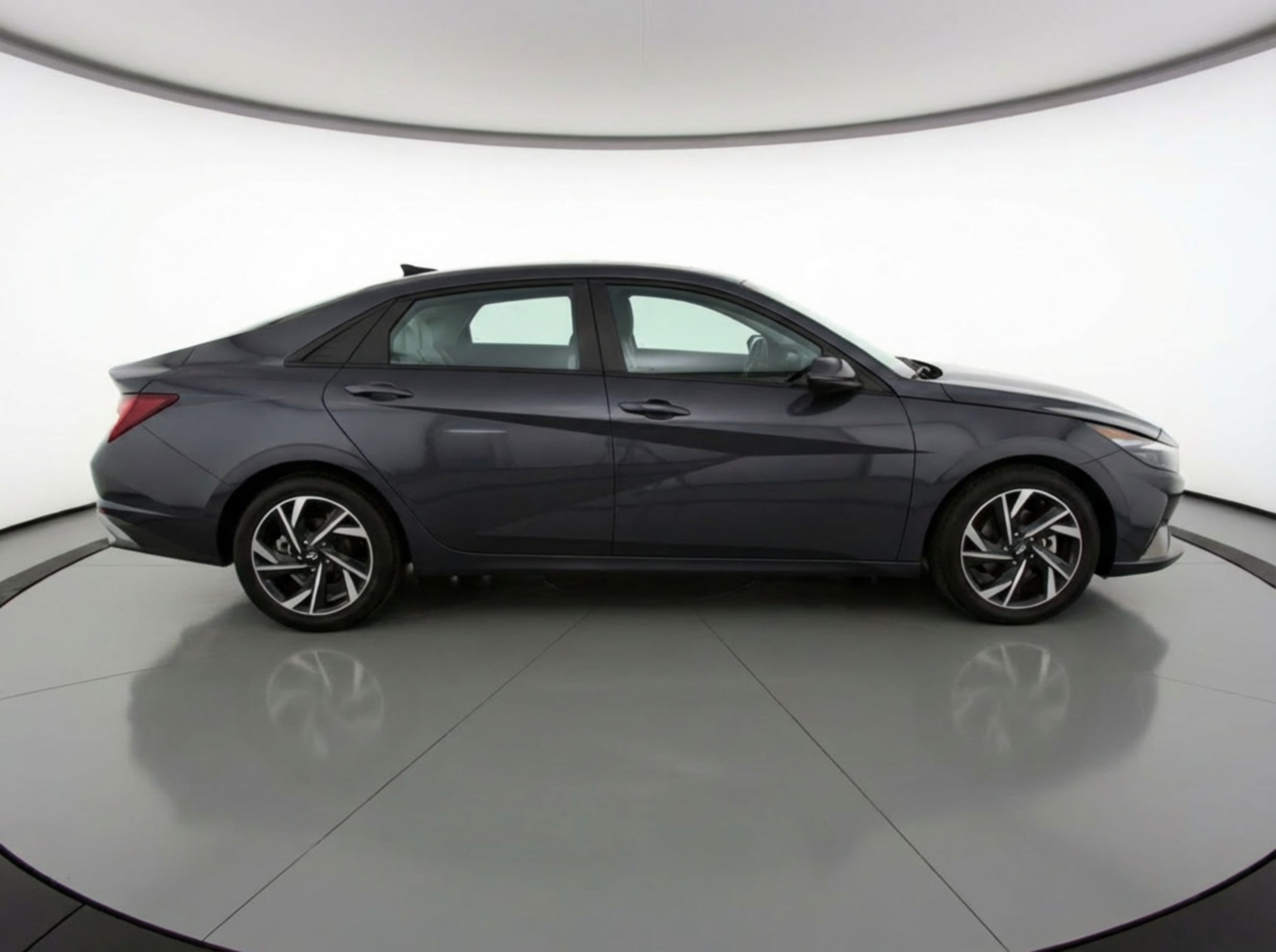 Thumbnail: 2025 Hyundai Elantra - 8