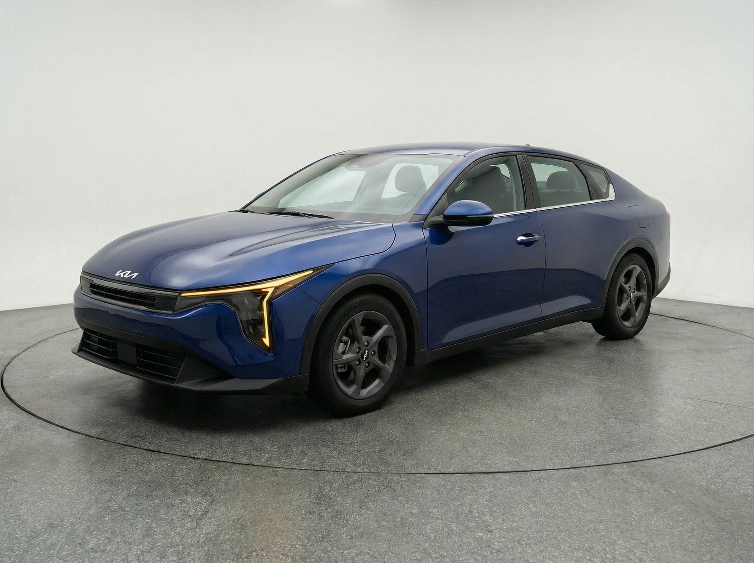 Thumbnail: 2025 Kia K4 - 3