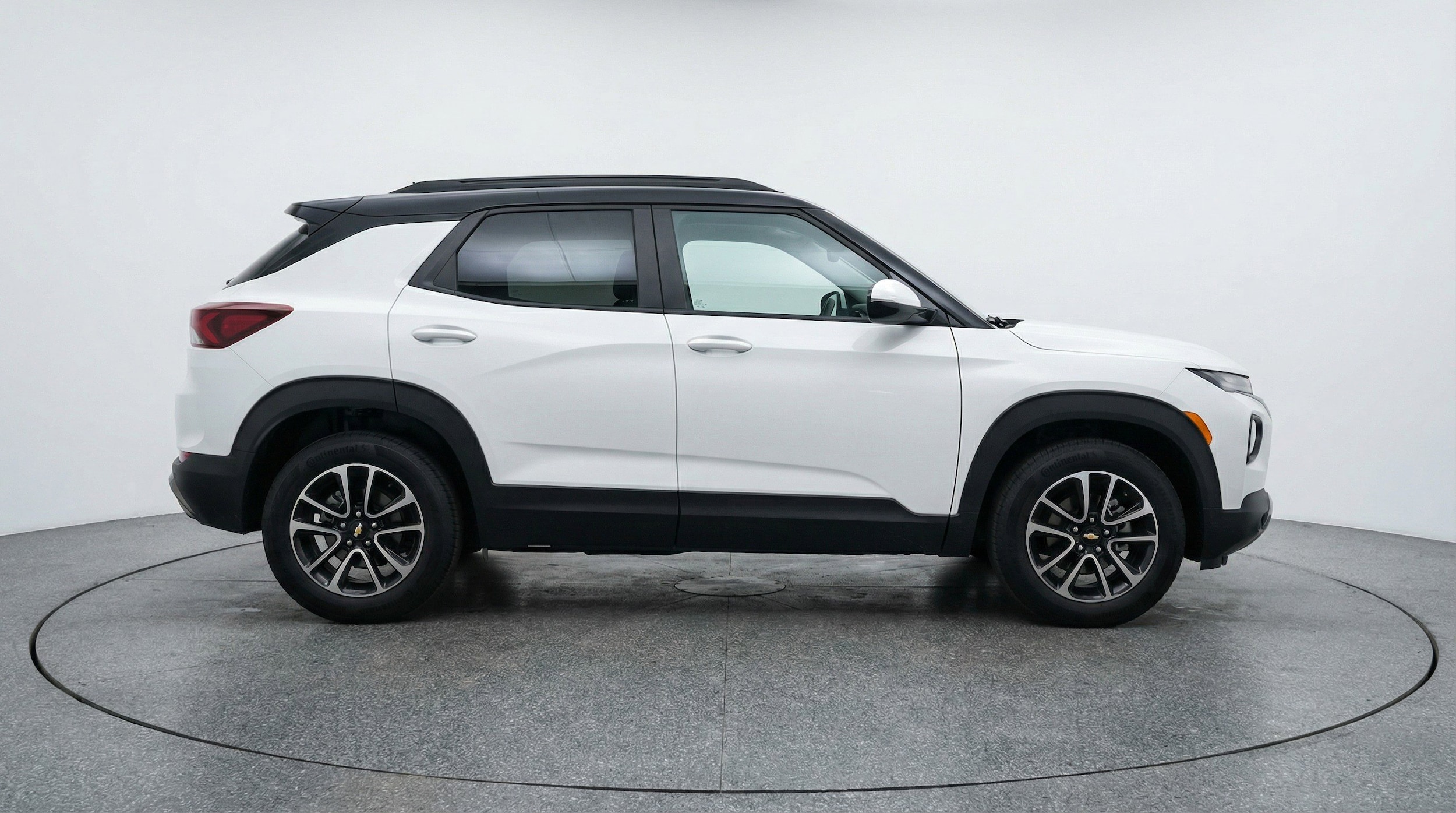 Thumbnail: 2025 Chevrolet TrailBlazer - 11