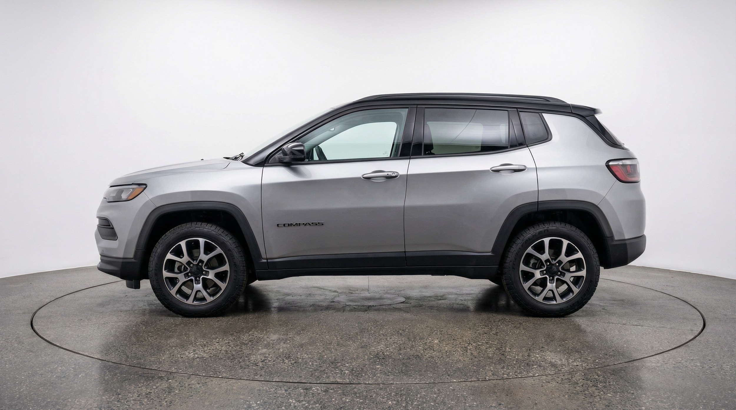 Thumbnail: 2025 Jeep Compass - 4