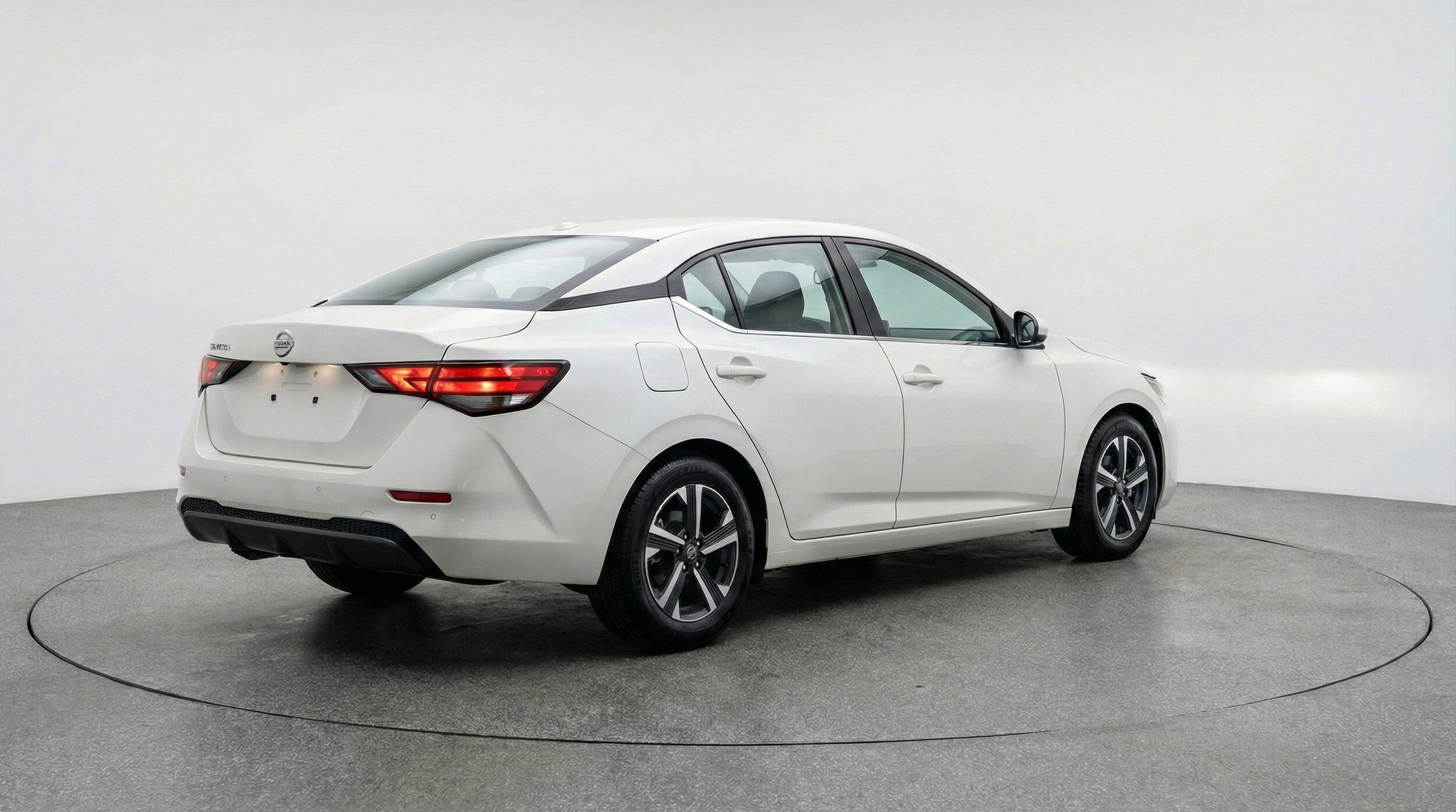 Thumbnail: 2025 Nissan Sentra - 9