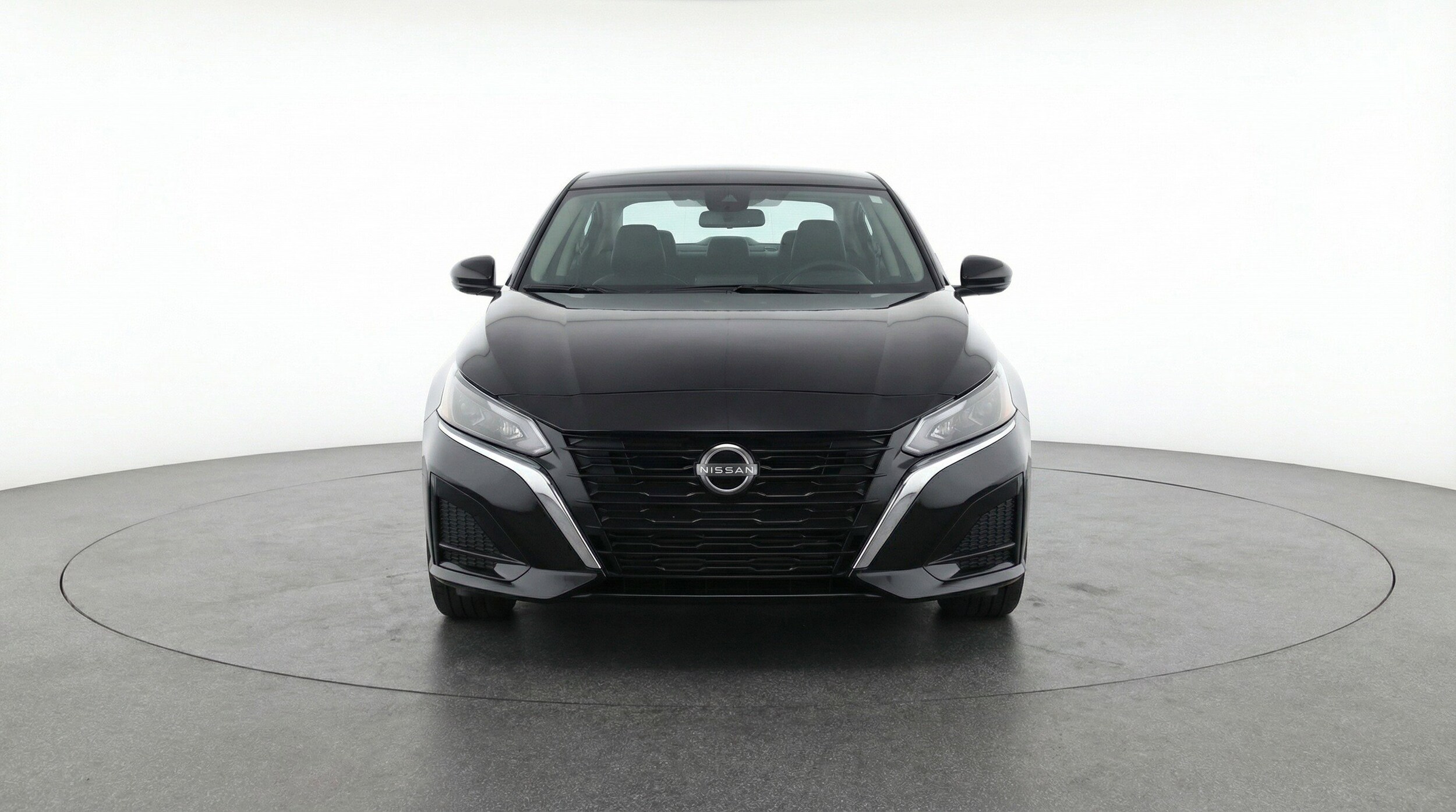 Thumbnail: 2025 Nissan Altima - 2