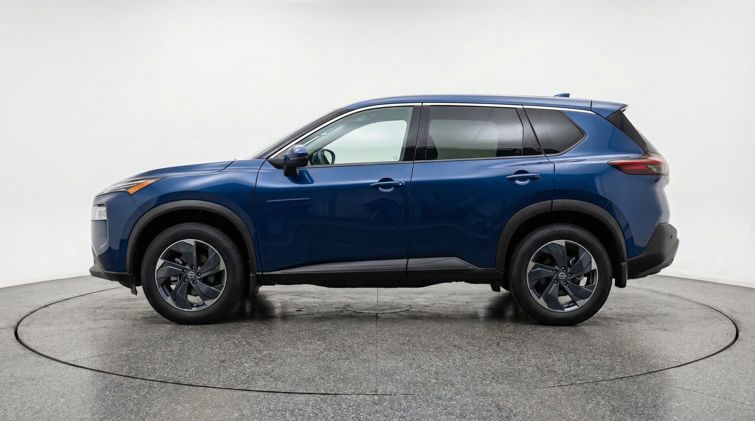 Thumbnail: 2025 Nissan Rogue - 4