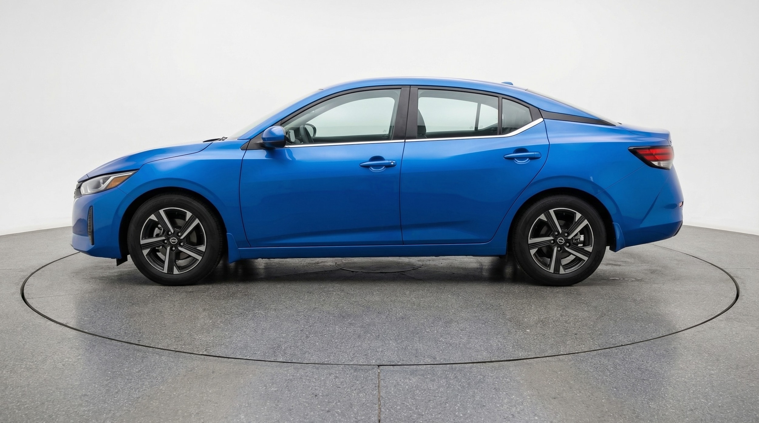 Thumbnail: 2025 Nissan Sentra - 4