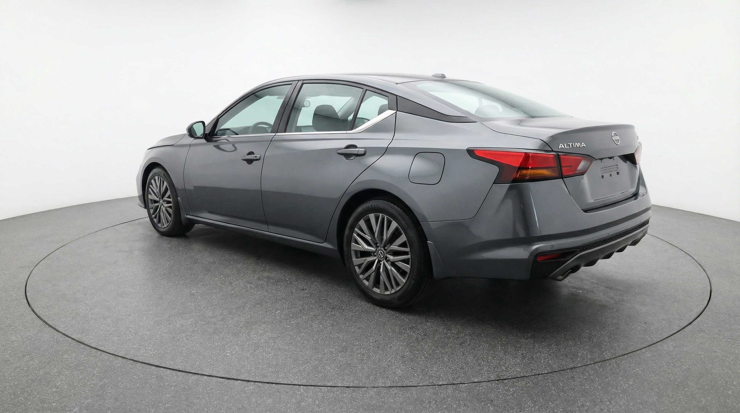 Thumbnail: 2025 Nissan Altima - 5