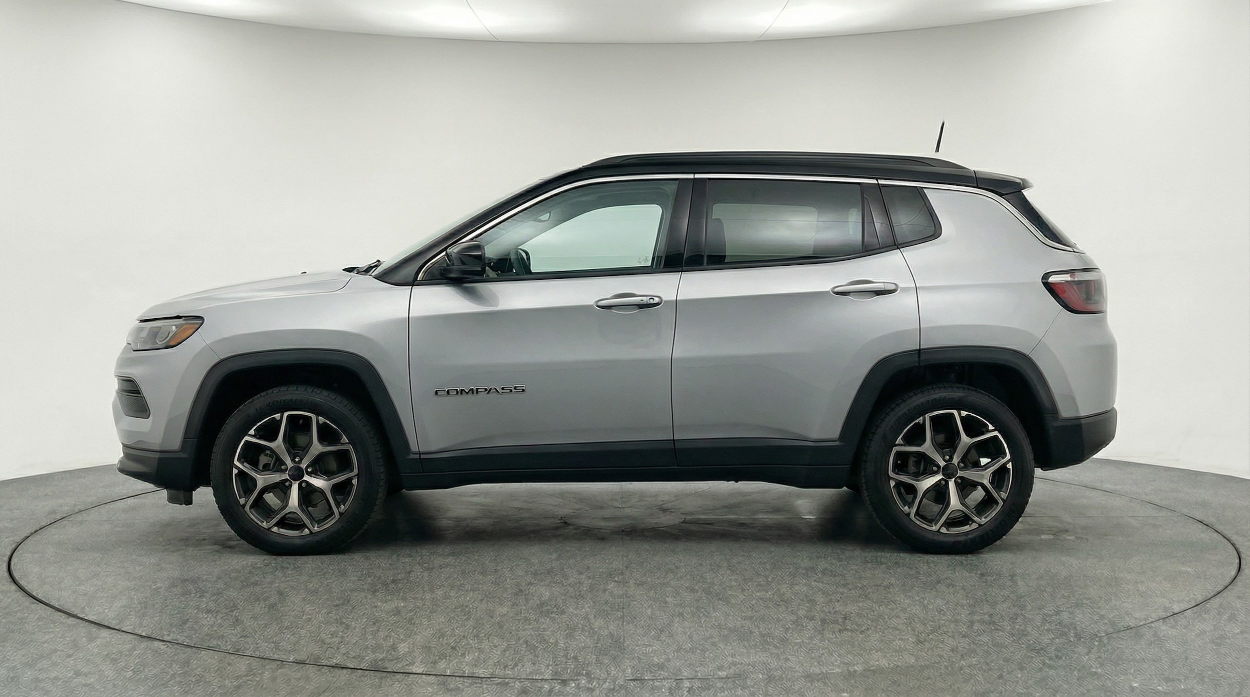 Thumbnail: 2025 Jeep Compass - 4